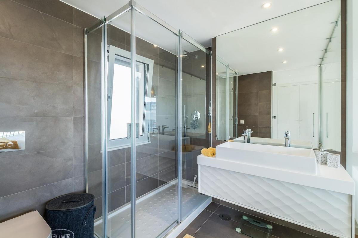 Villa Family 3 Bedrooms Private Rooftop With Pool Albufeira