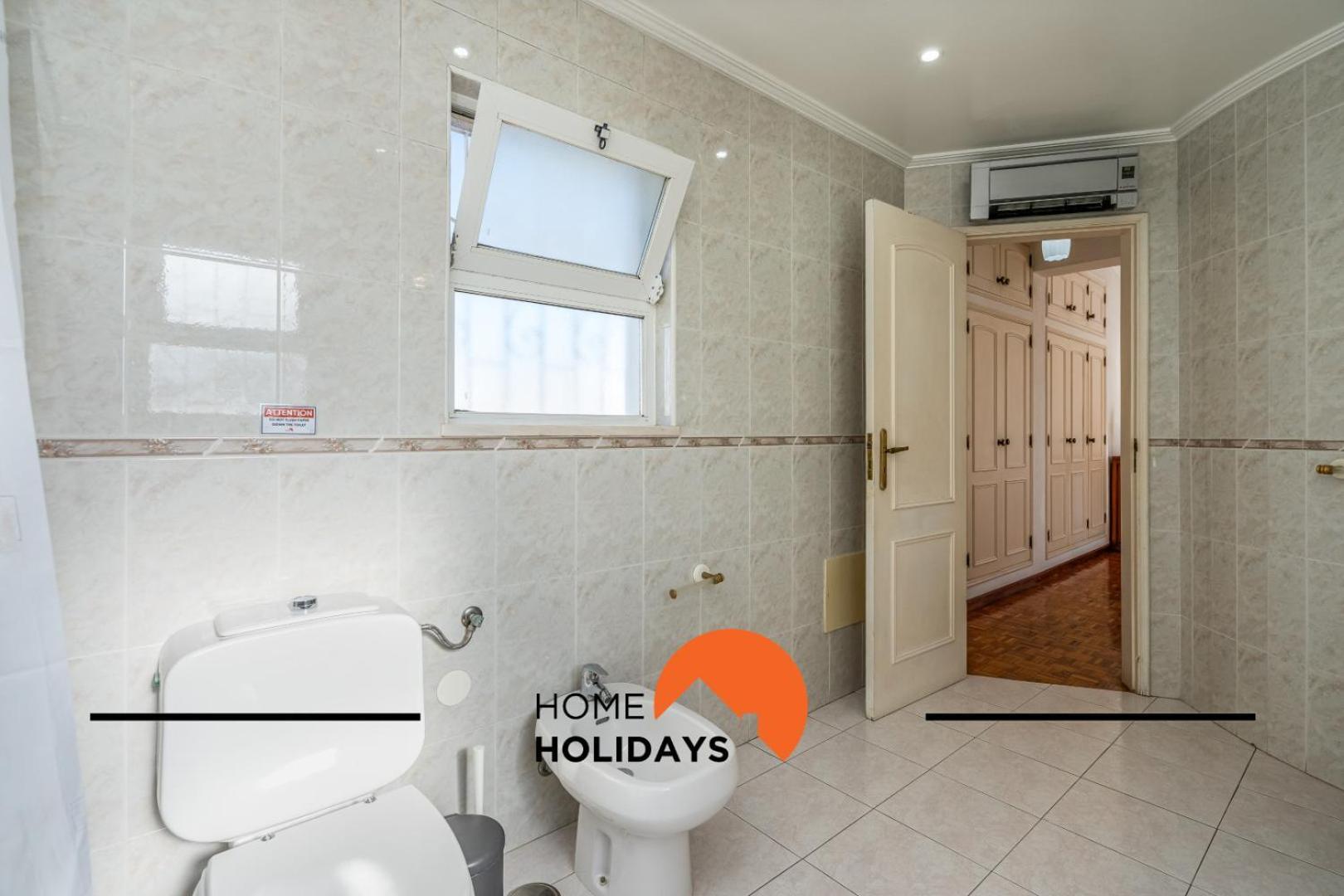 #278 Fonte Dos Leoes By Holidays Pousada *