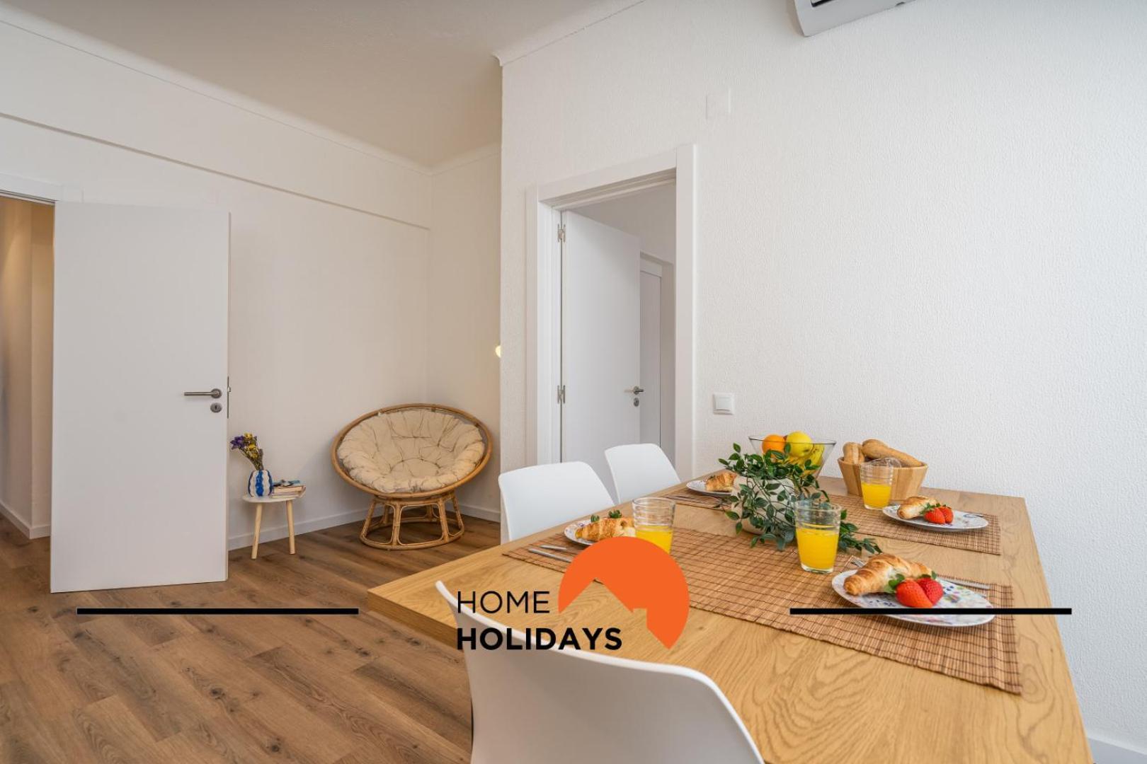 #281 Telecomunicacoes By Holidays * Albufeira