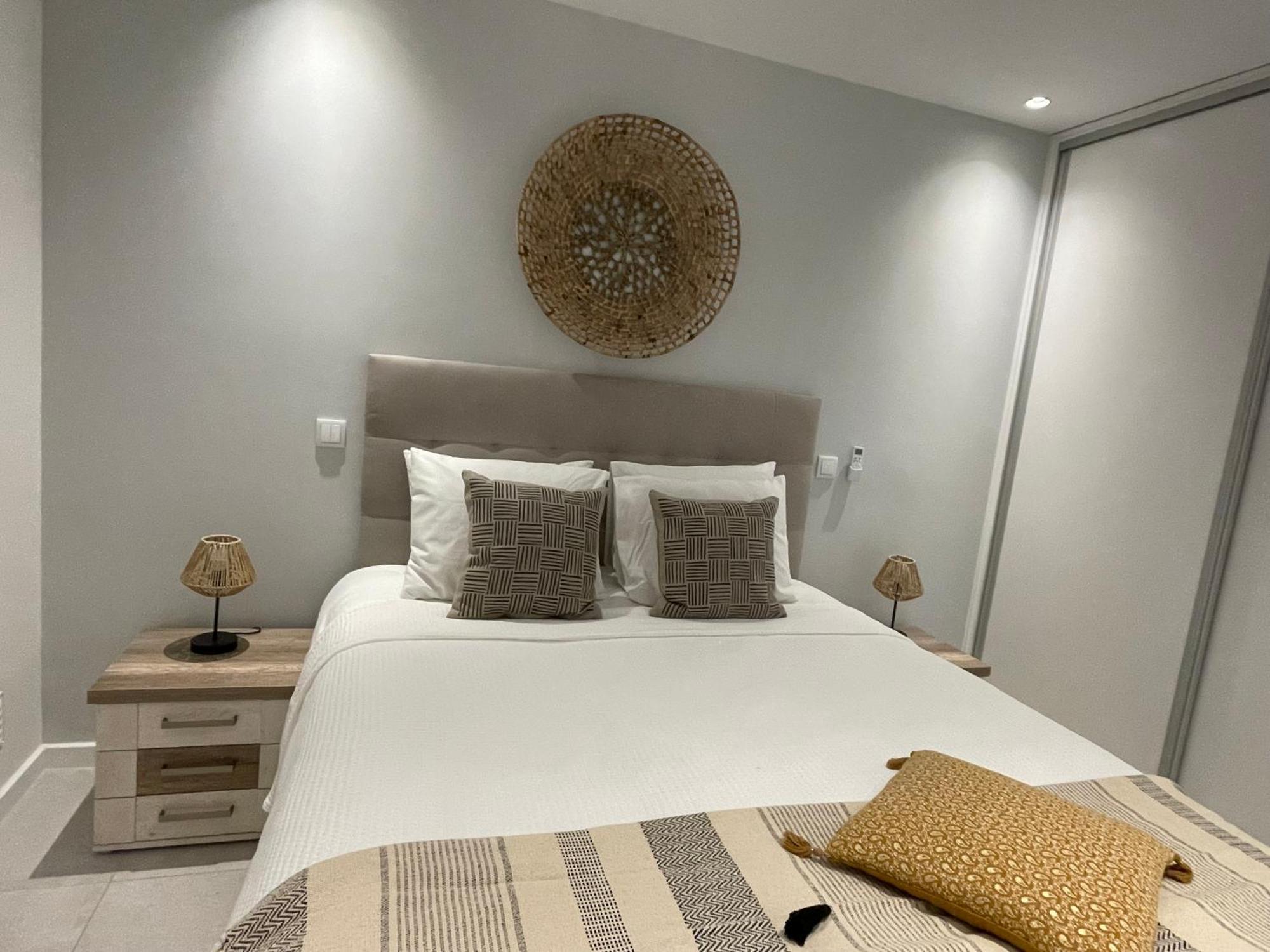 Modern With Balcony And Direct Access To The Pool Apartment Albufeira