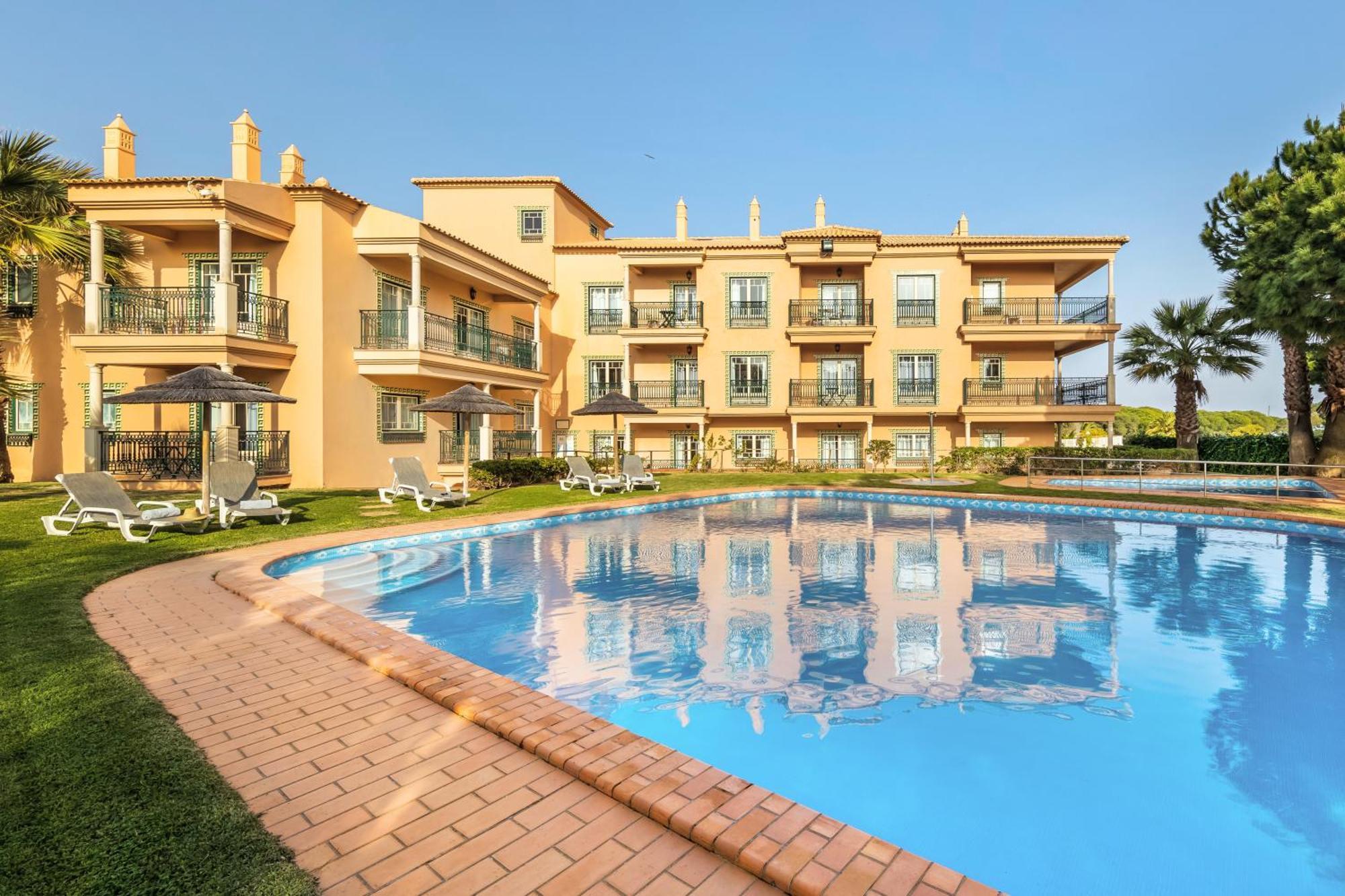 Aparthotel Quinta Pedra Dos Bicos