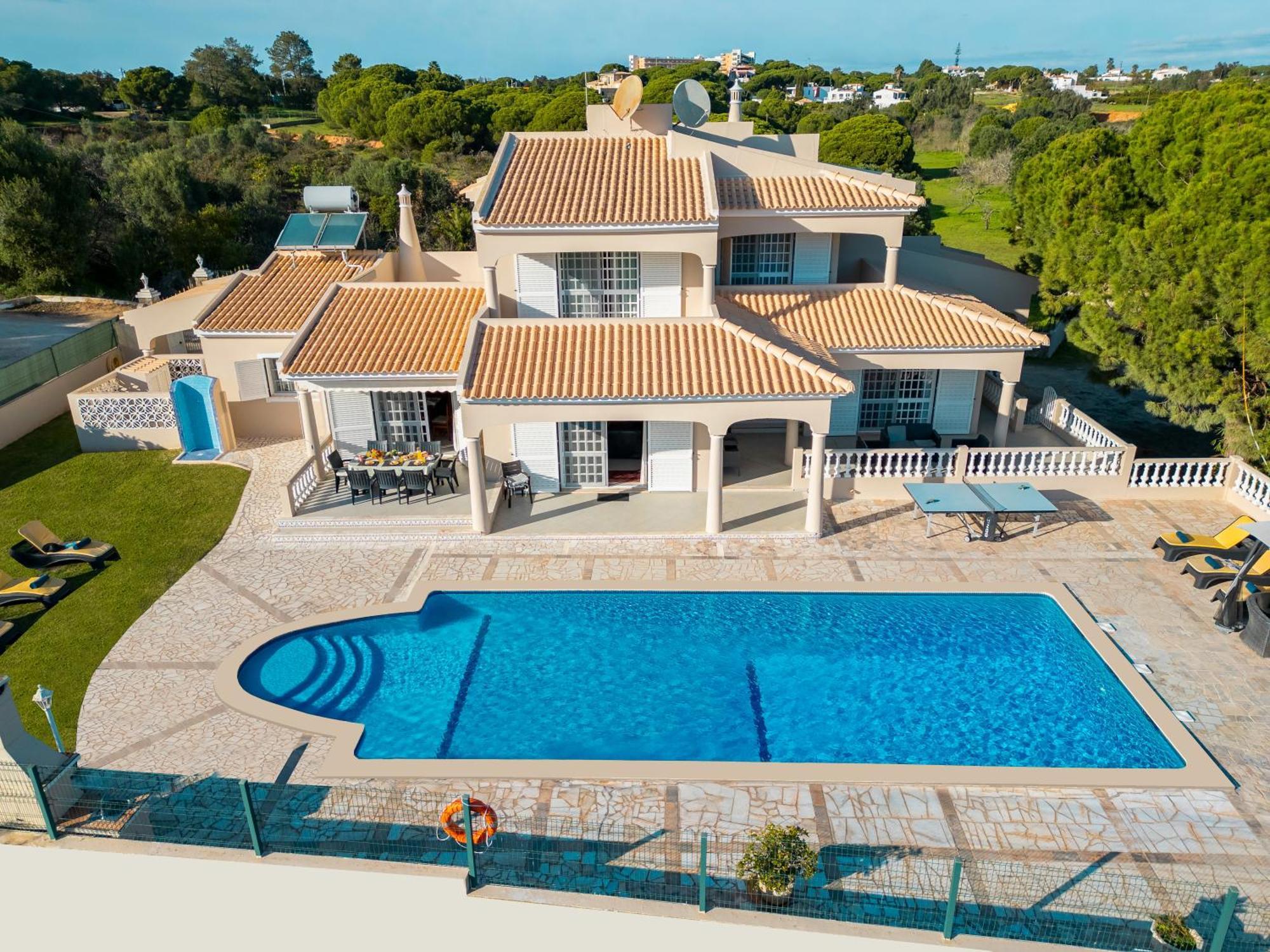 Paloma By Algarve Vacation Villa *