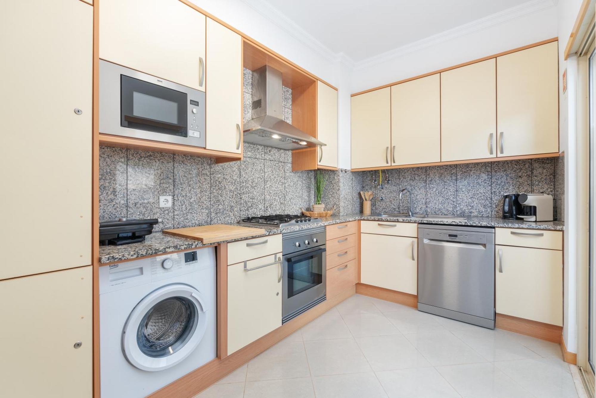 Apartment Homes White Rose Garden With 2 Terraces & 2 Swimming Pools Albufeira