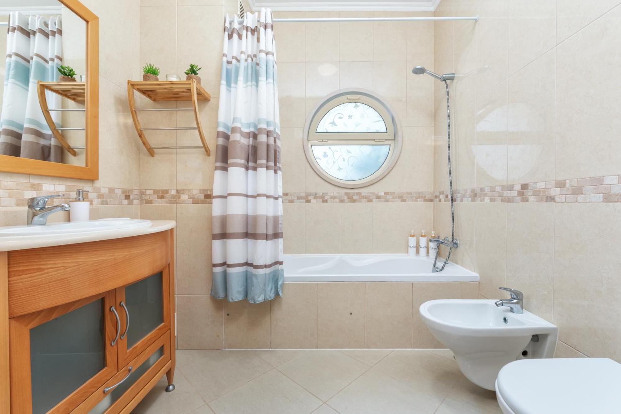 Apartment Homes White Rose Garden With 2 Terraces & 2 Swimming Pools