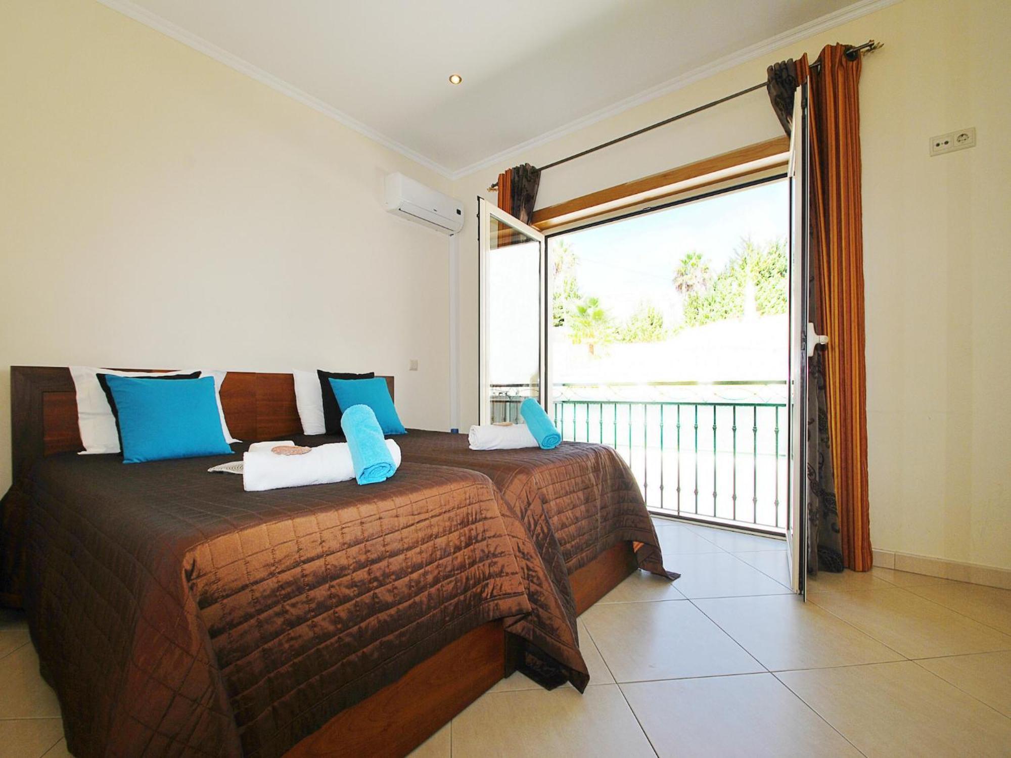 Villa Luxurious In With Private Pool Albufeira