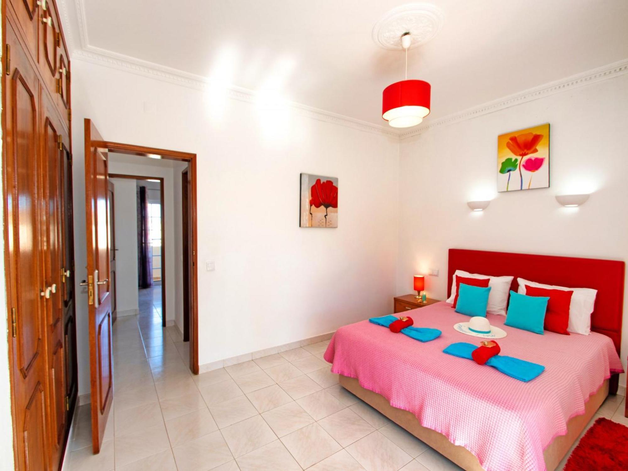 Charming In With Private Pool *