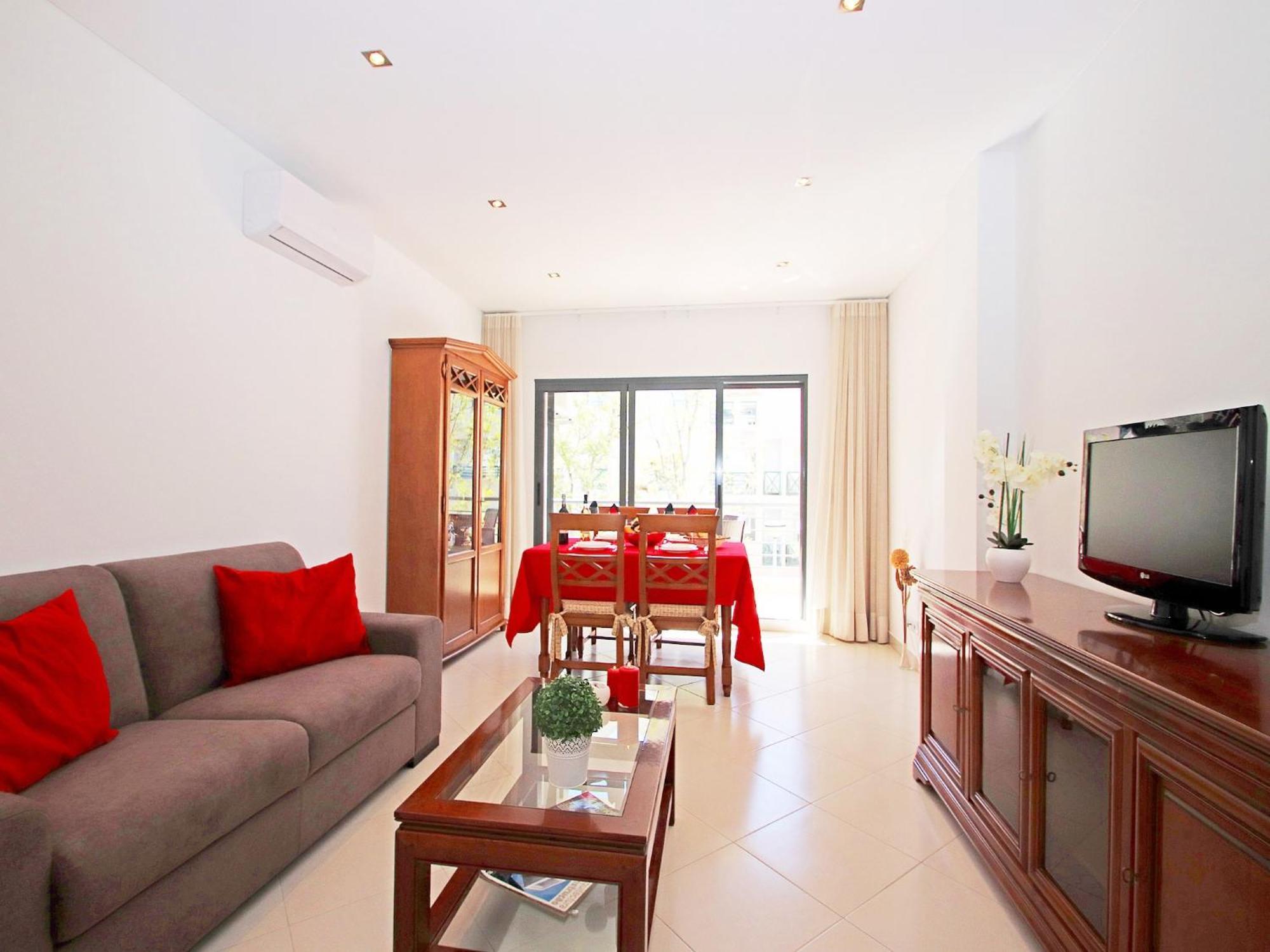 In Near Rock Apartment