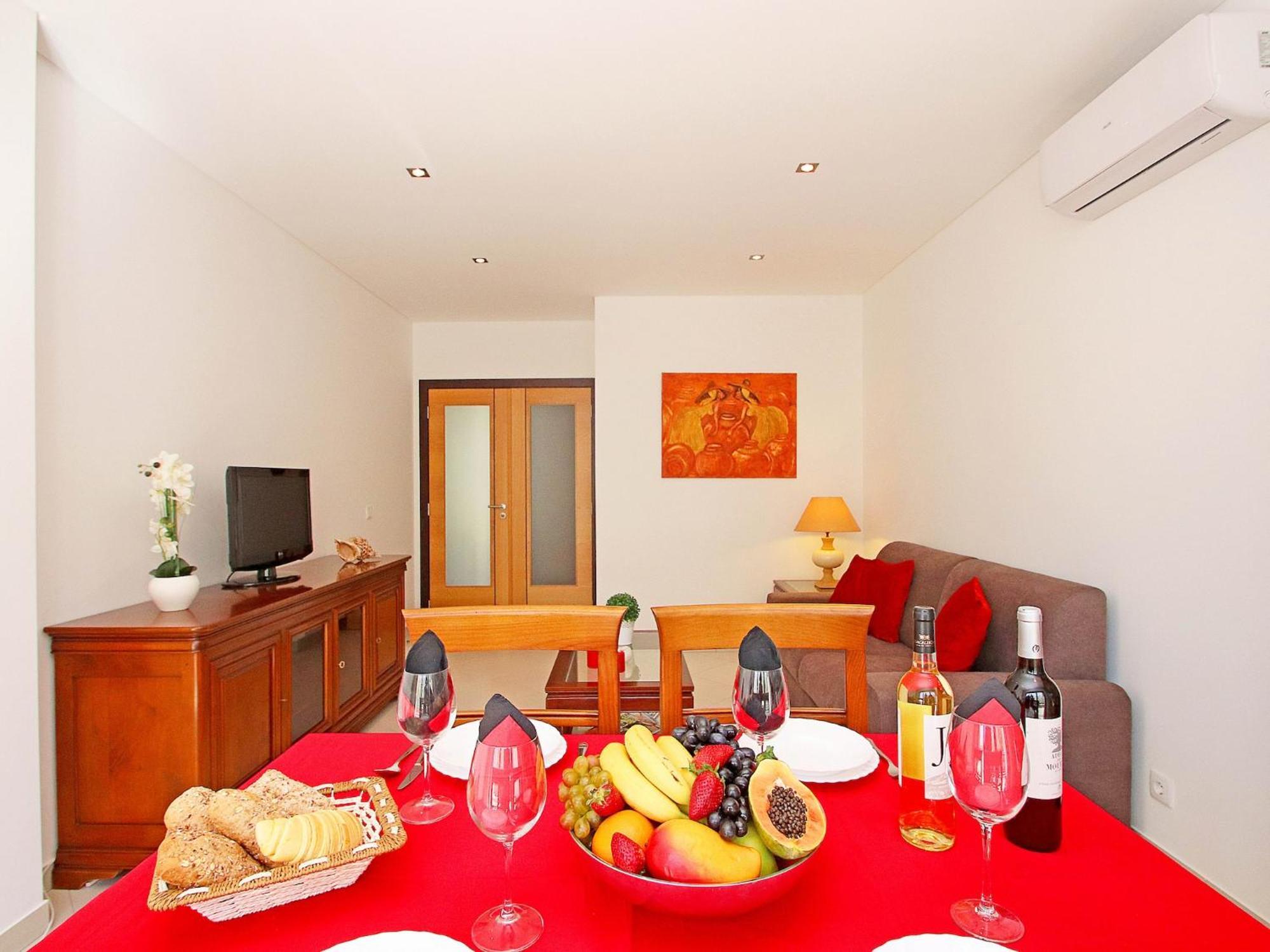 In Near Rock Apartment *