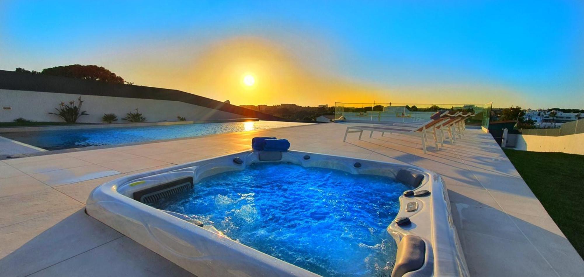 Sunrise By Laranjal Villa Albufeira