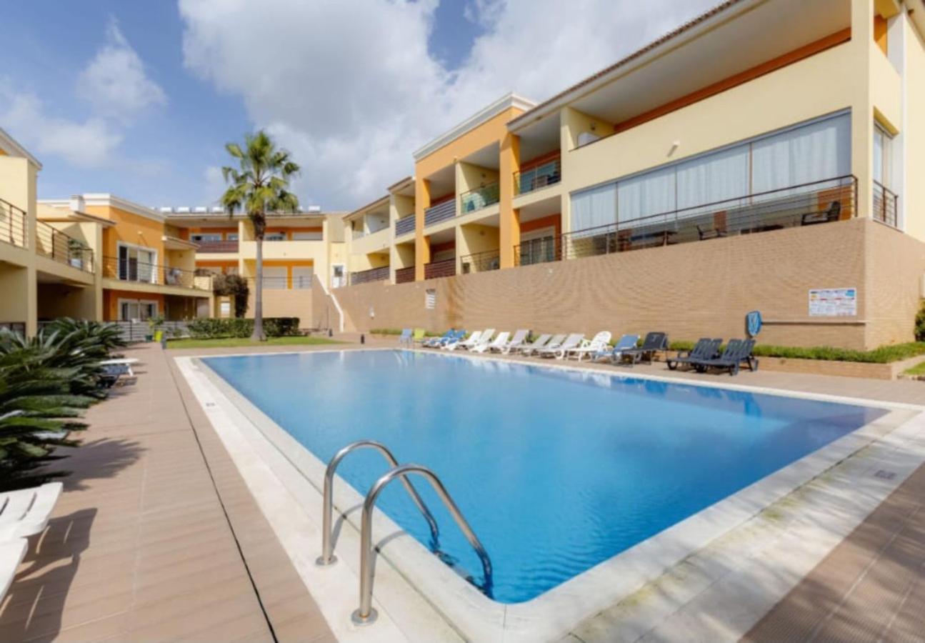 #282 Vale De Parra Village By Holidays Apartment *