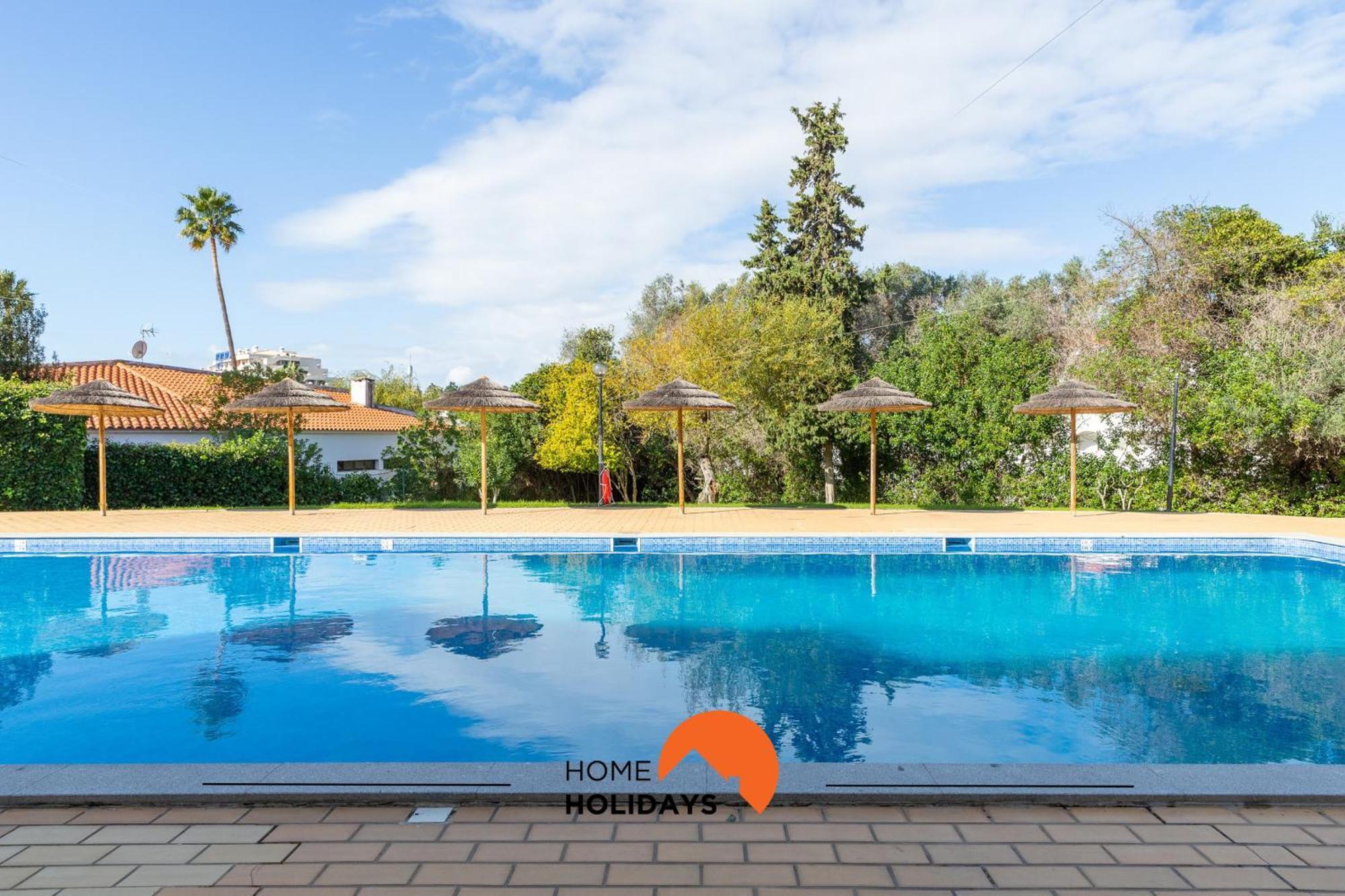 #287 Rodrimar 212 By Holidays Apartment *