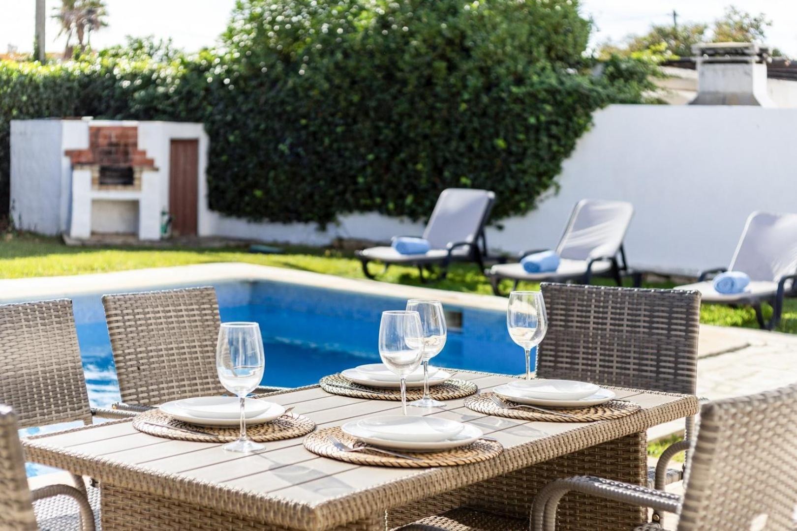 Tac - Oura Villa *