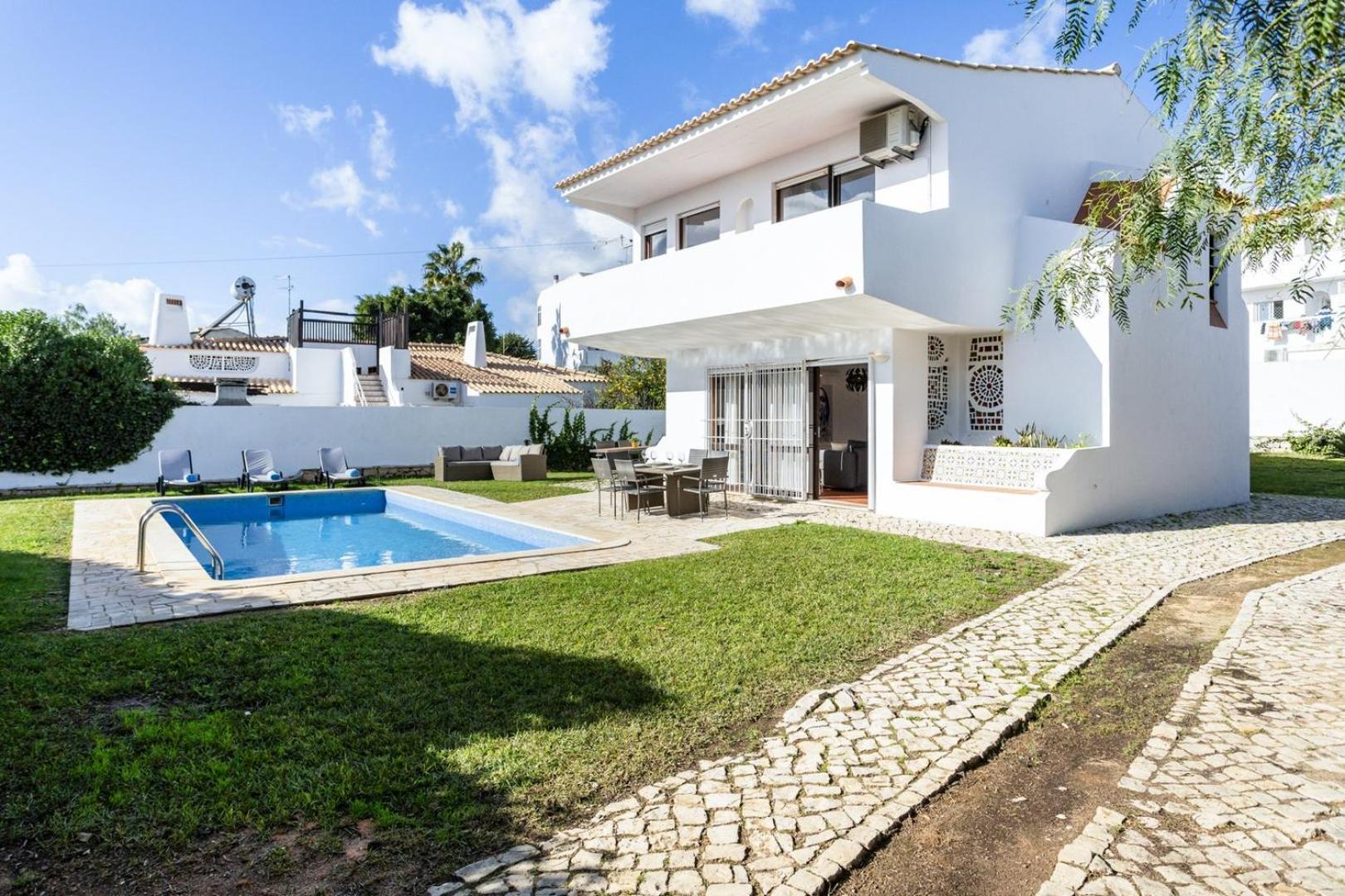 Tac - Oura Villa *