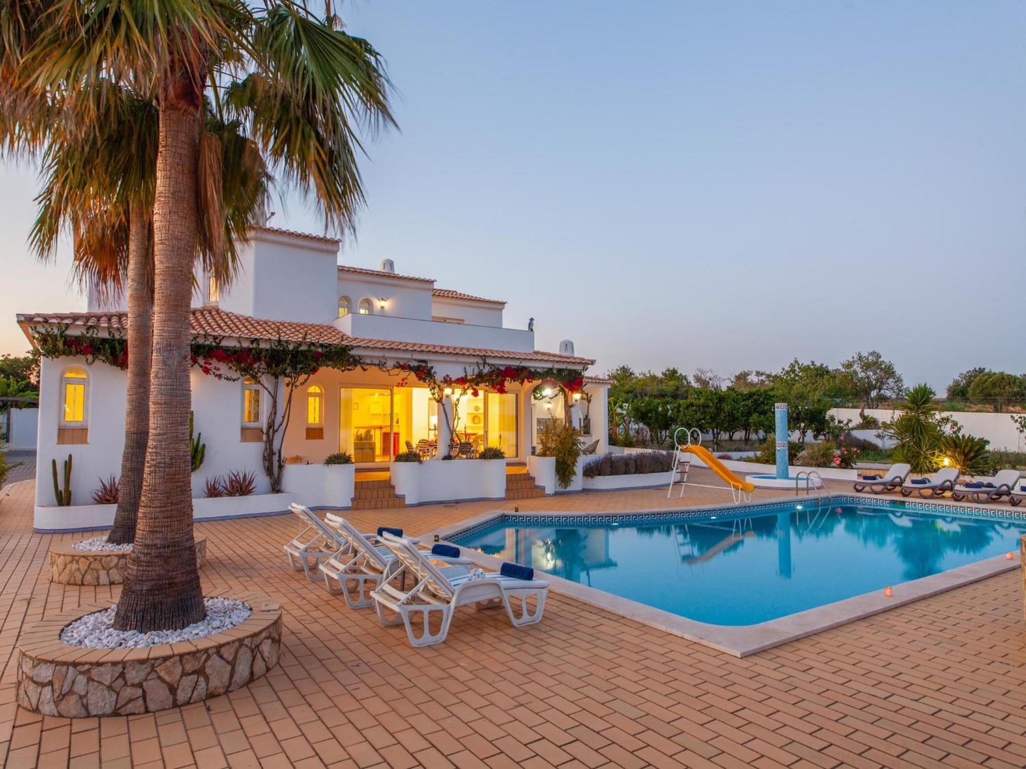 With Private Heatable Pool Villa *