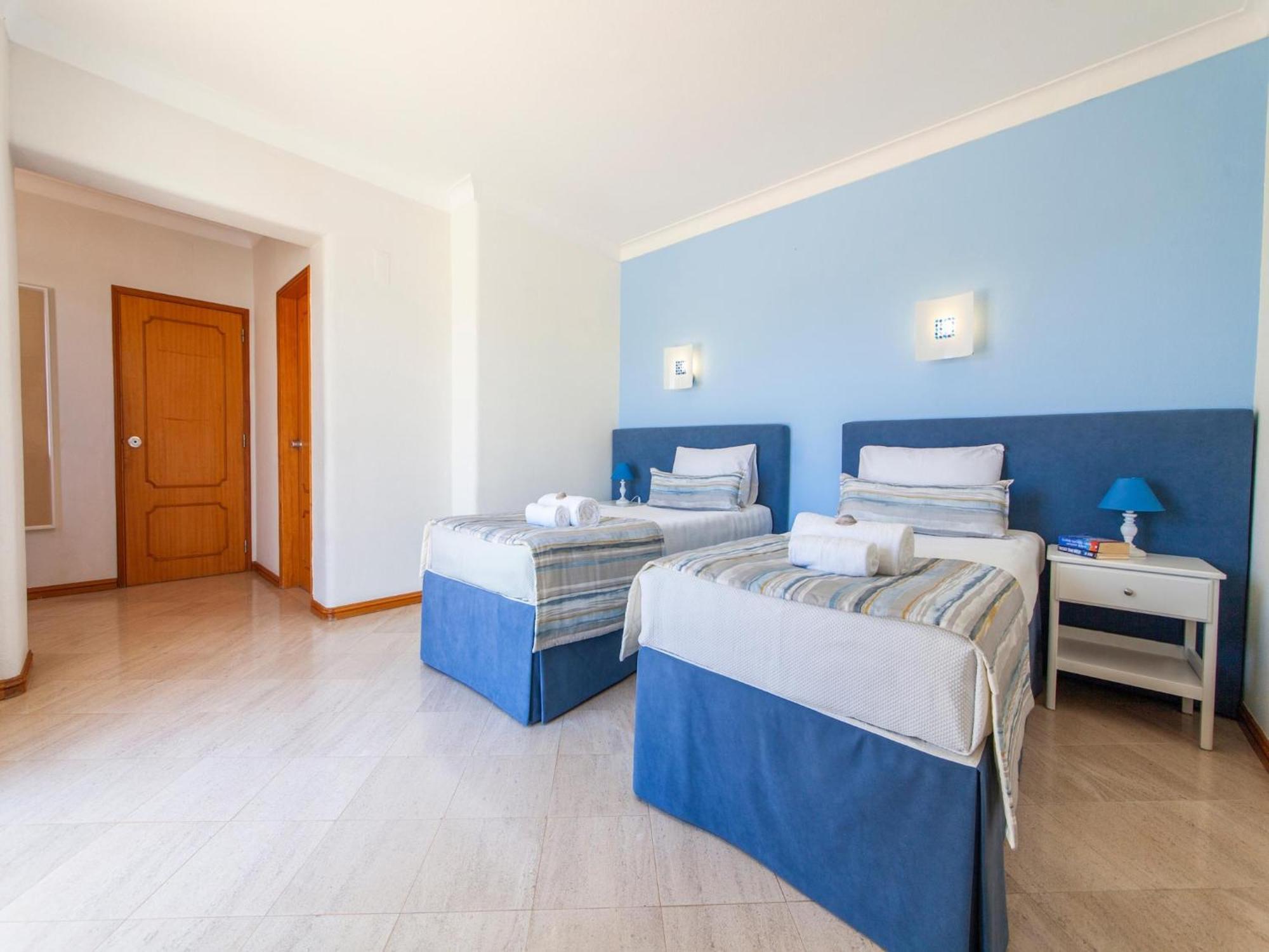 With Private Heatable Pool * Albufeira