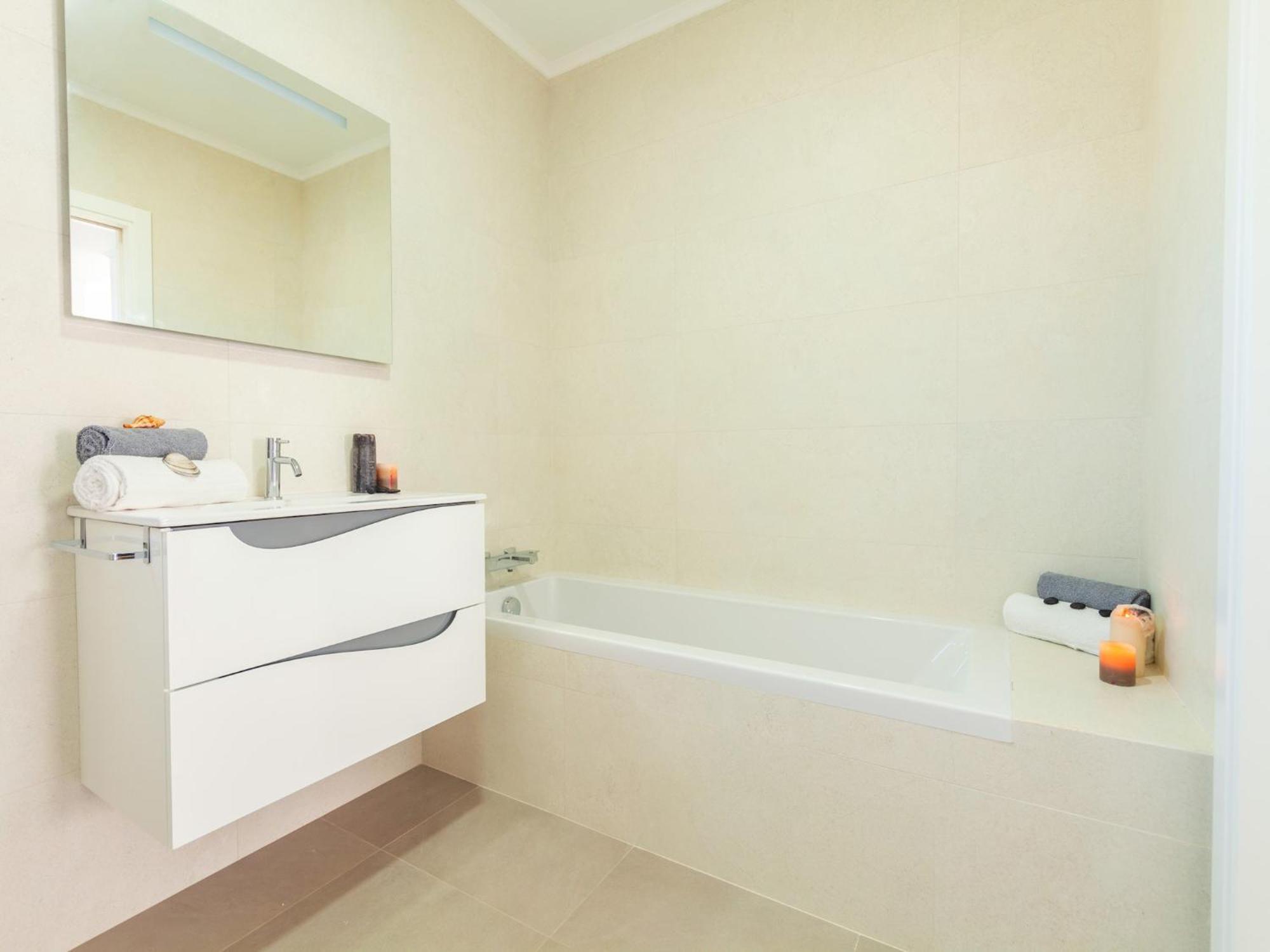 Spacious Villa, Private Pool, * Albufeira