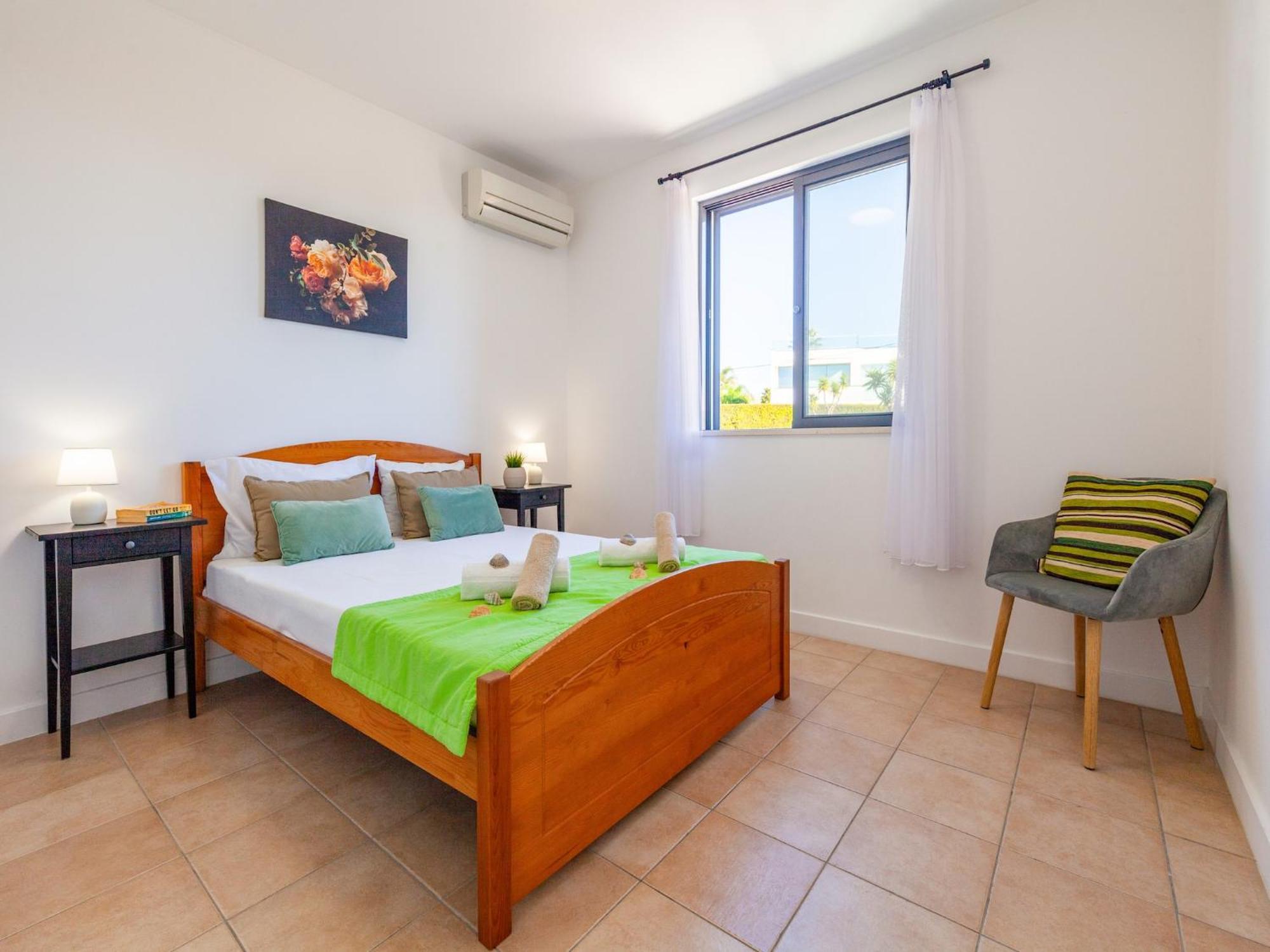 Incredible Townhouse W Pool, * Albufeira