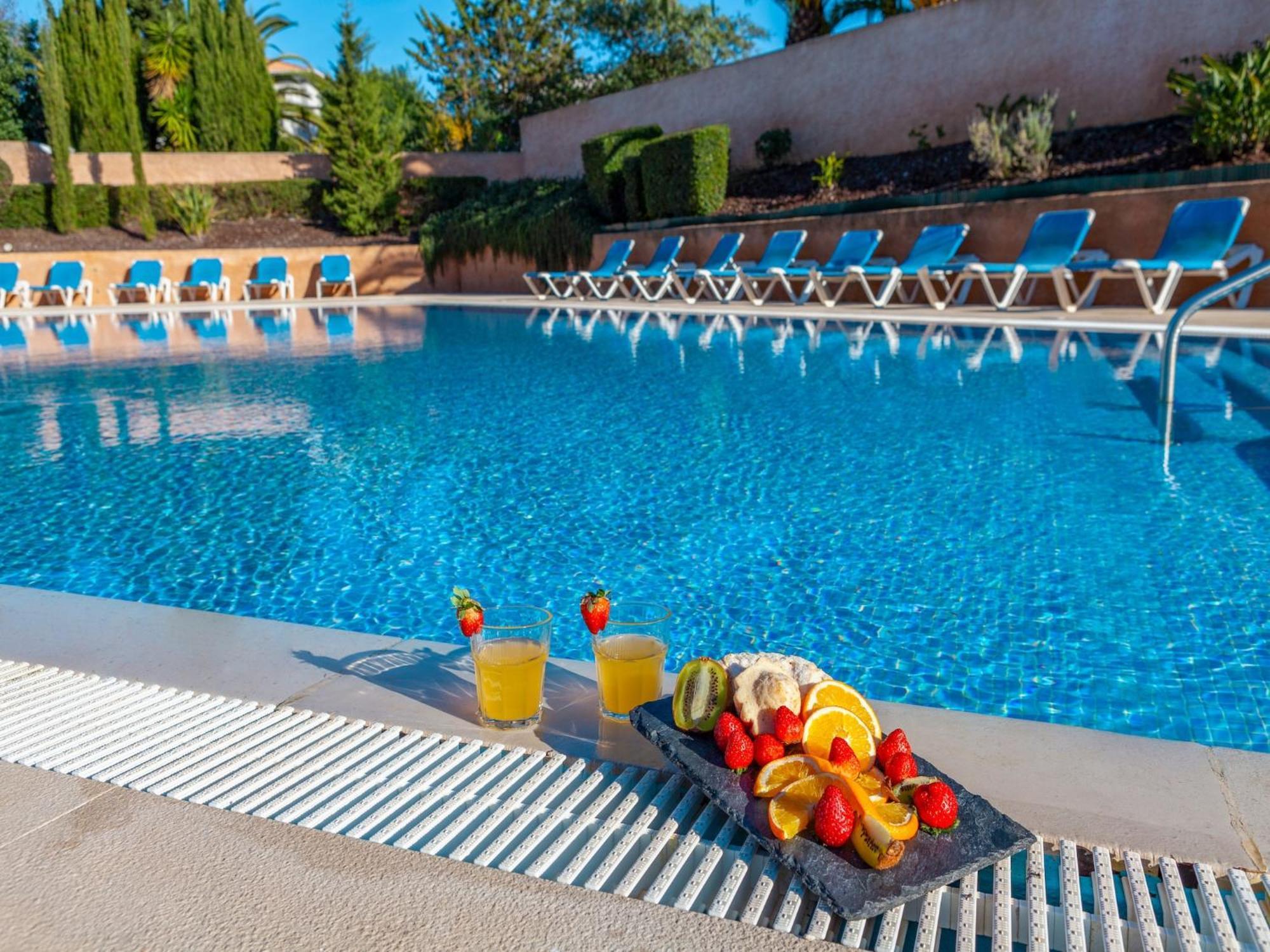 Incredible Townhouse W Pool, *