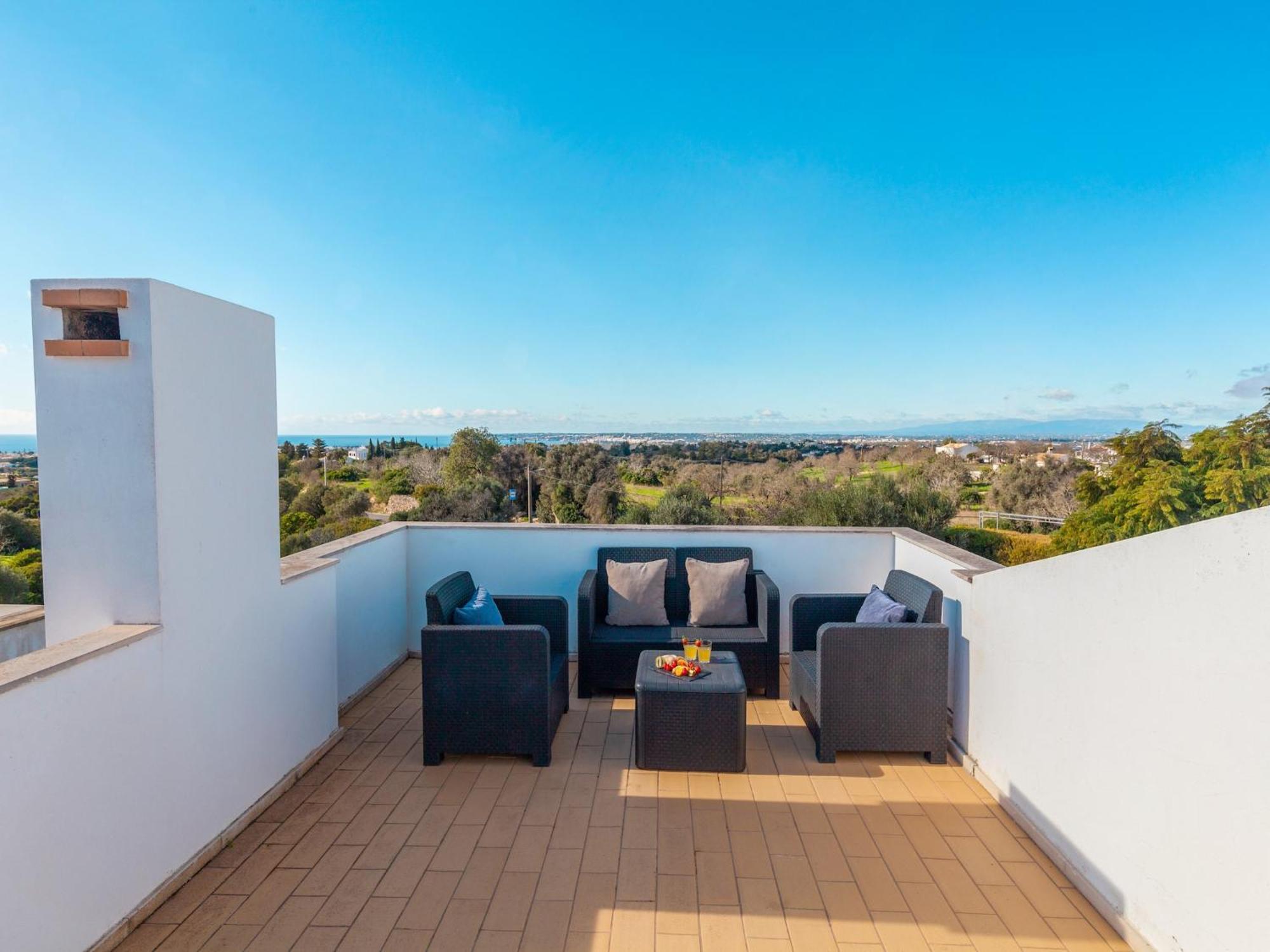 Incredible Townhouse W Pool, Albufeira
