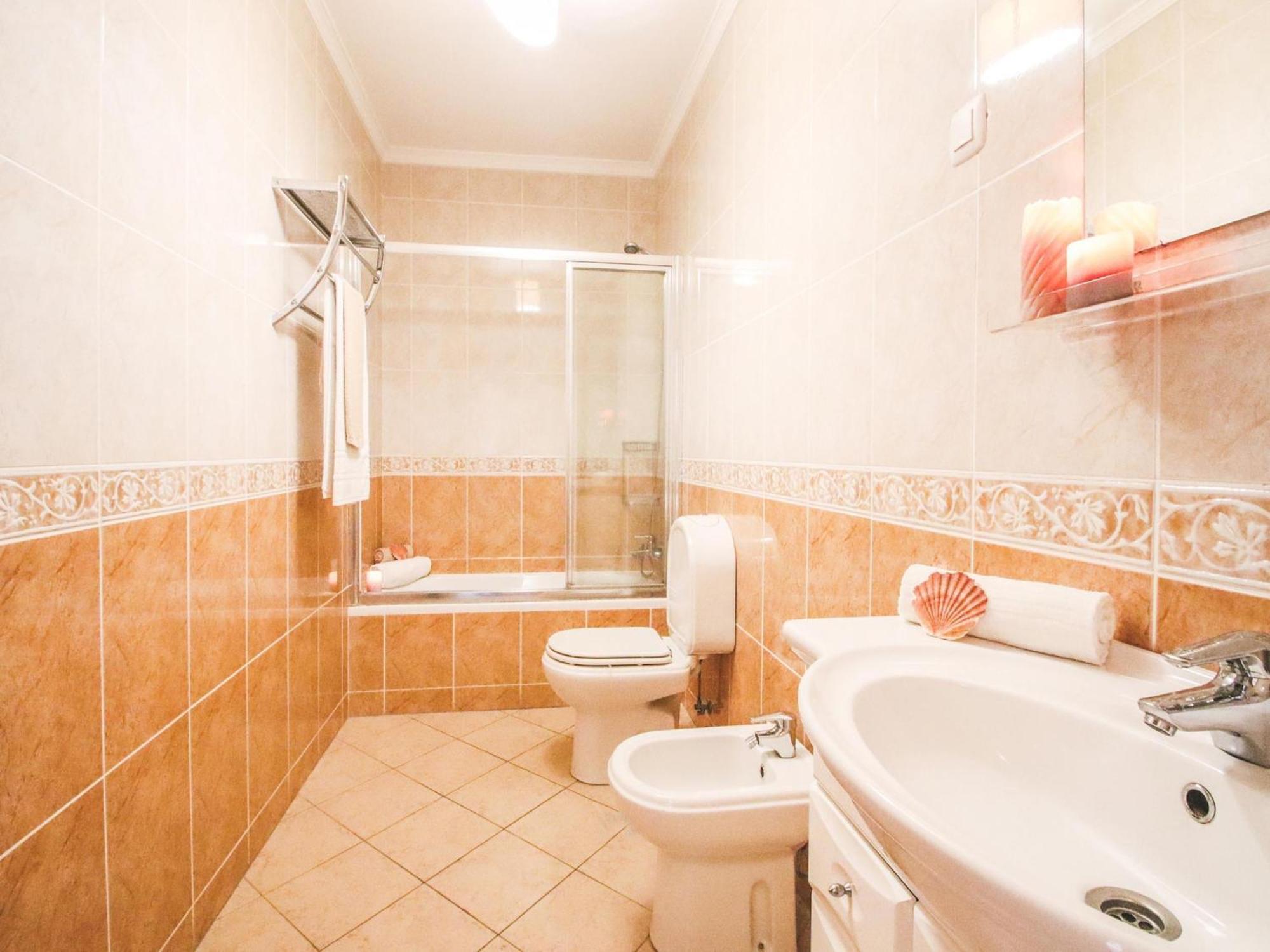 Fantastic 1 Bedroom *