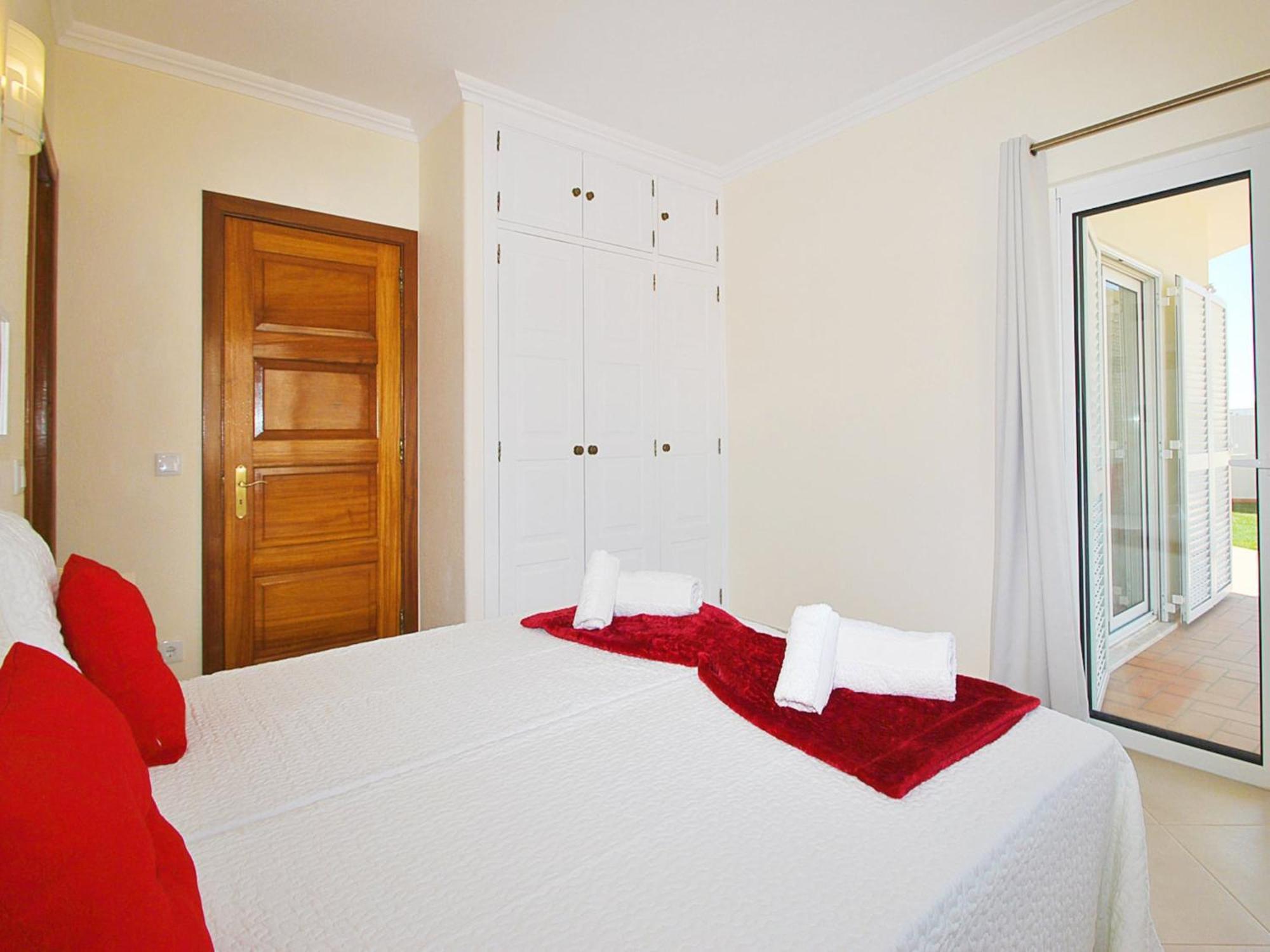 With Heatable Pool * Albufeira