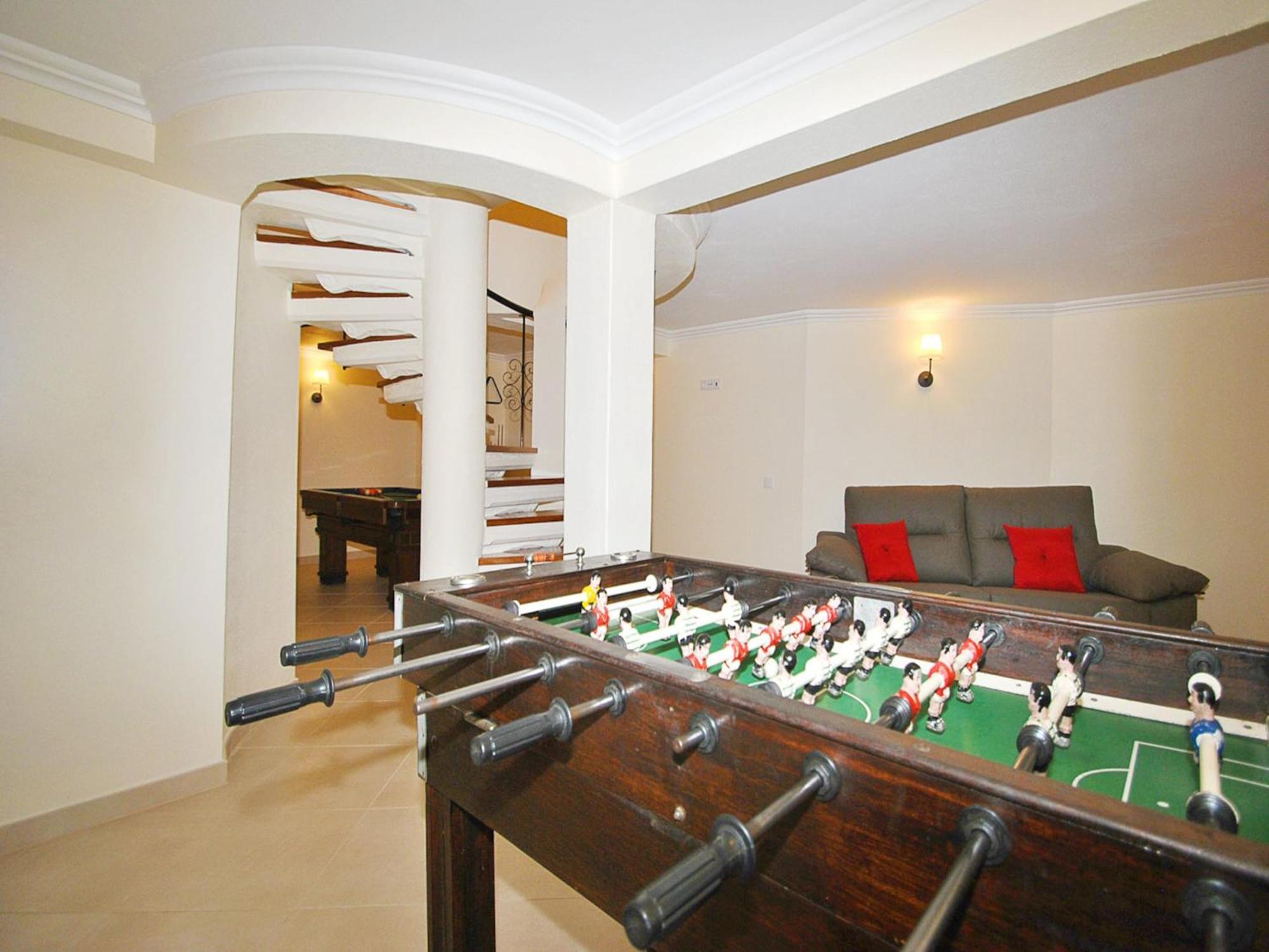 Villa With Heatable Pool Albufeira
