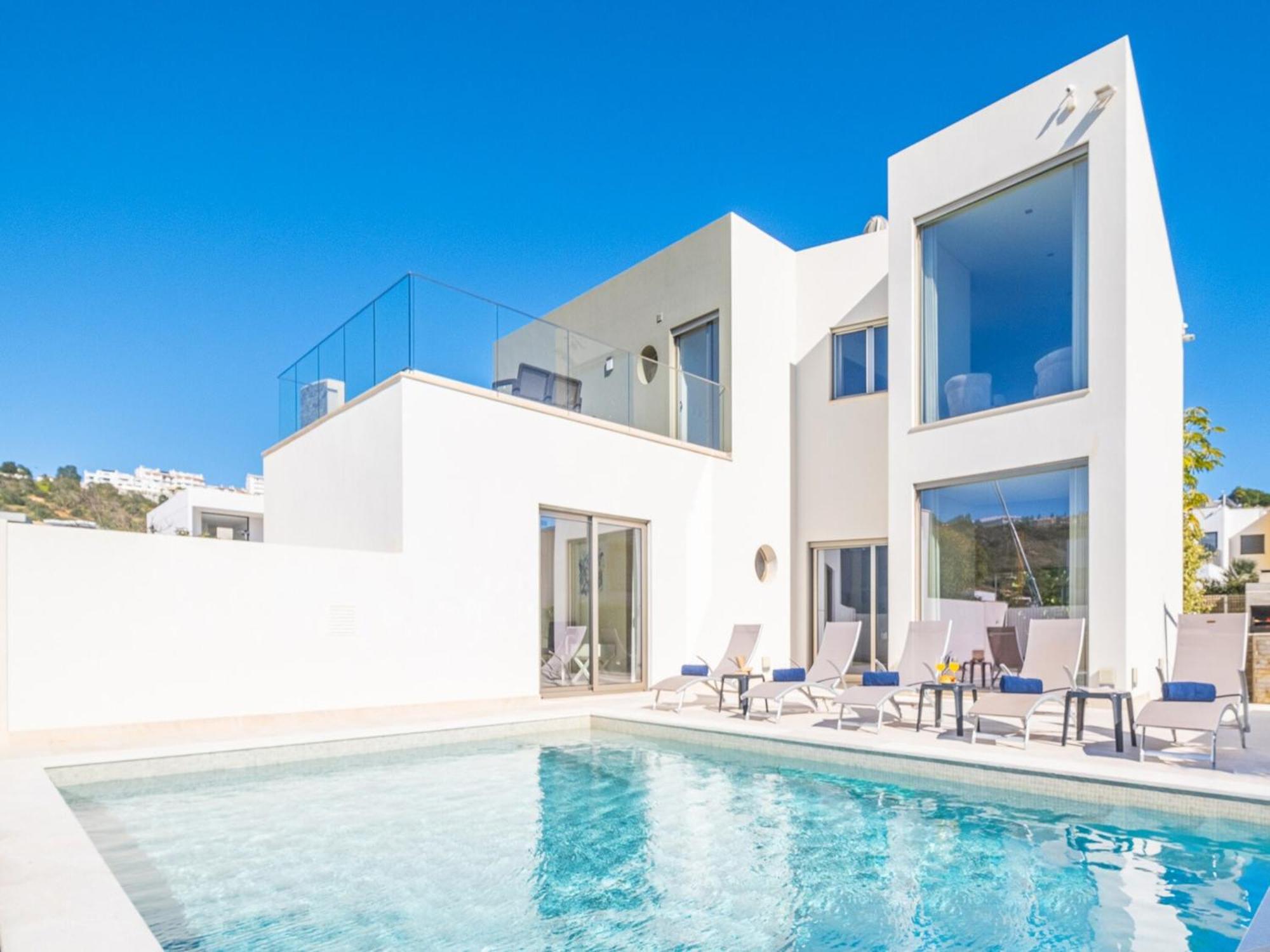 Fantastic Villa,with Private Pool Albufeira