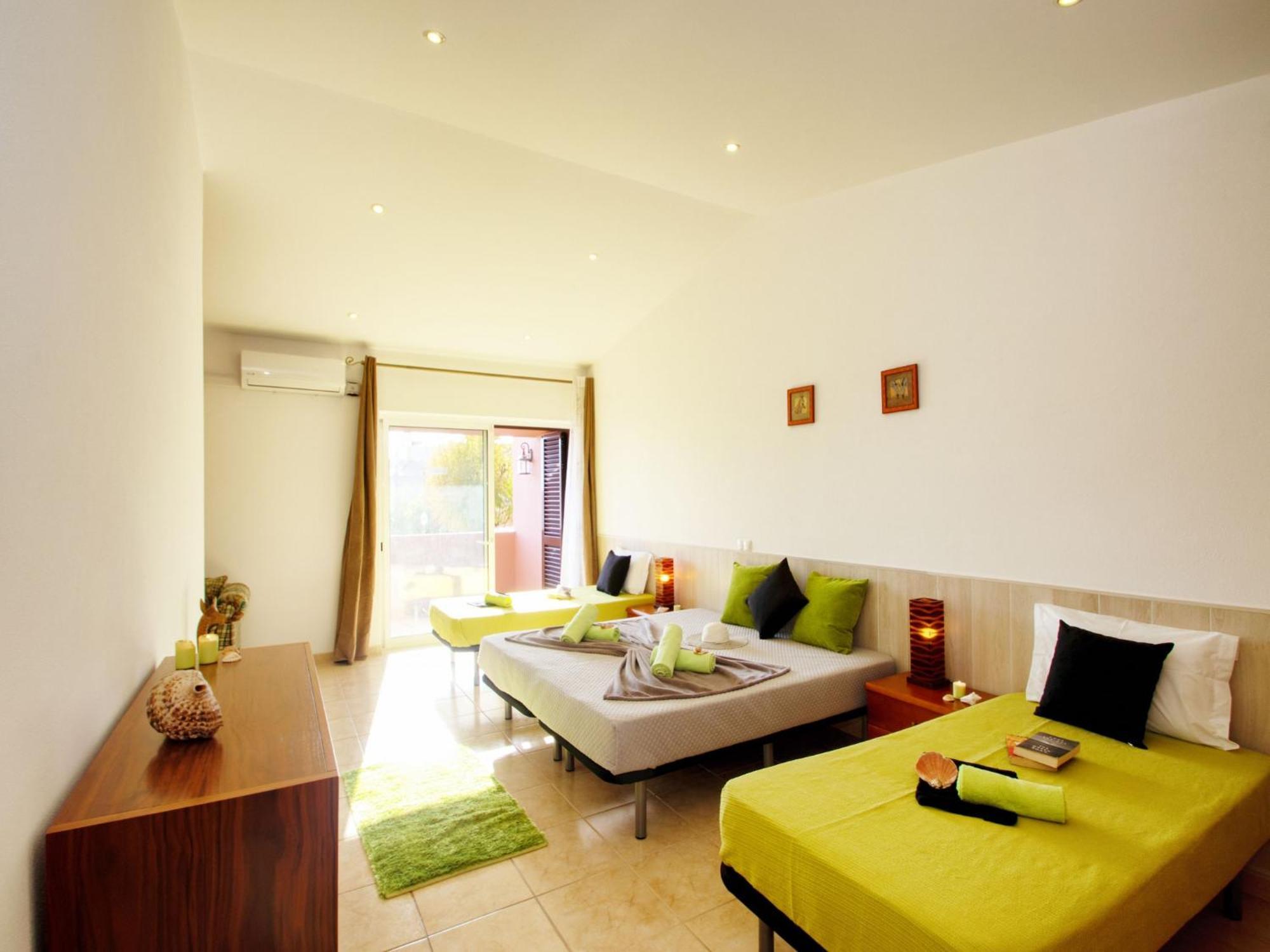 Villa Spacious In