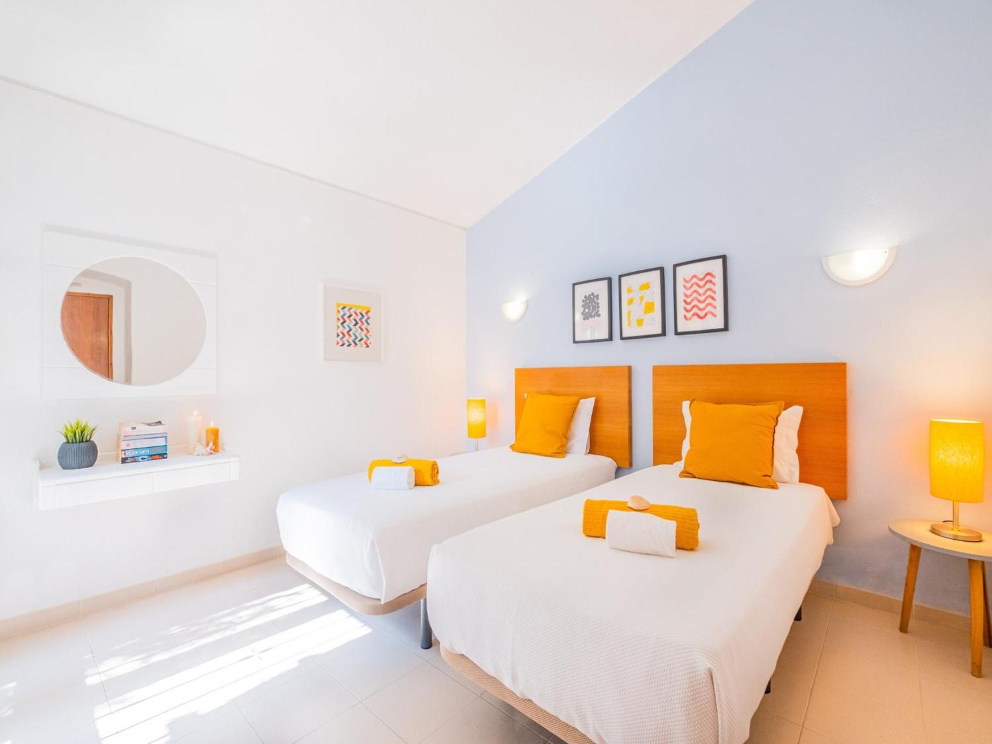 Fantastic With Heatable Pool Villa Albufeira