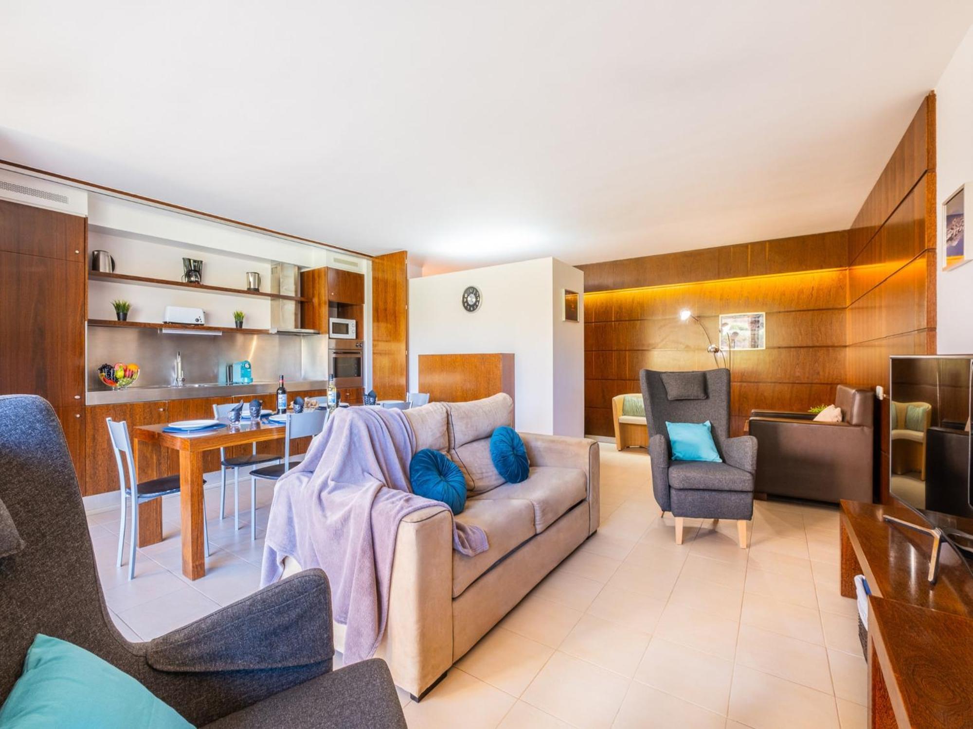 Stylish Salgados Escape *