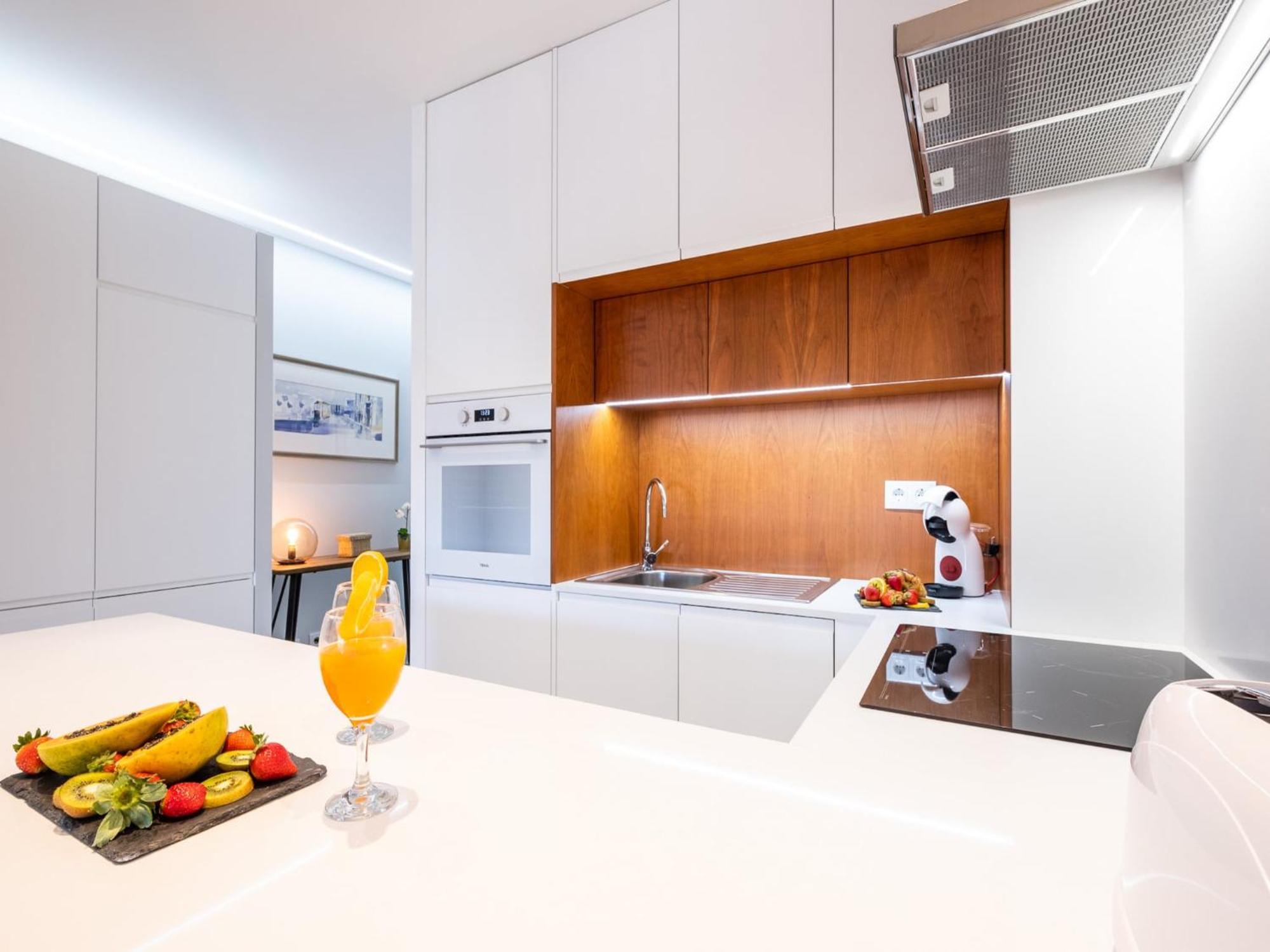 Cozy 1-bedroom Apartment *