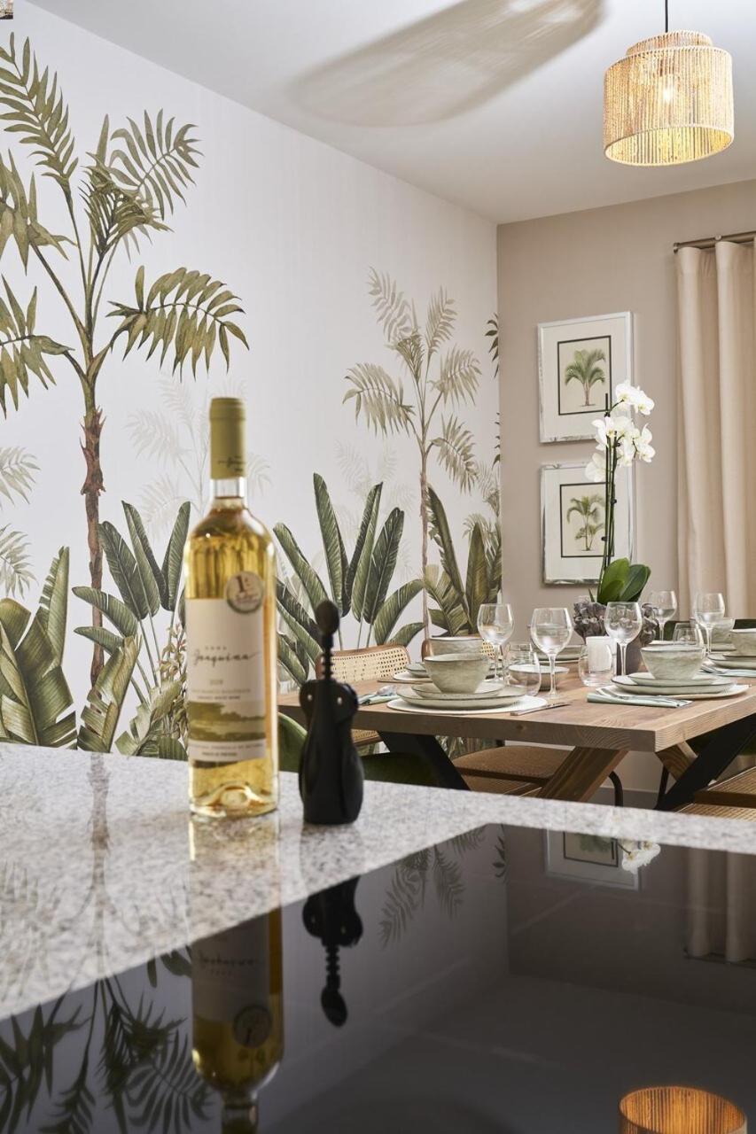 Harmony Living Apartment