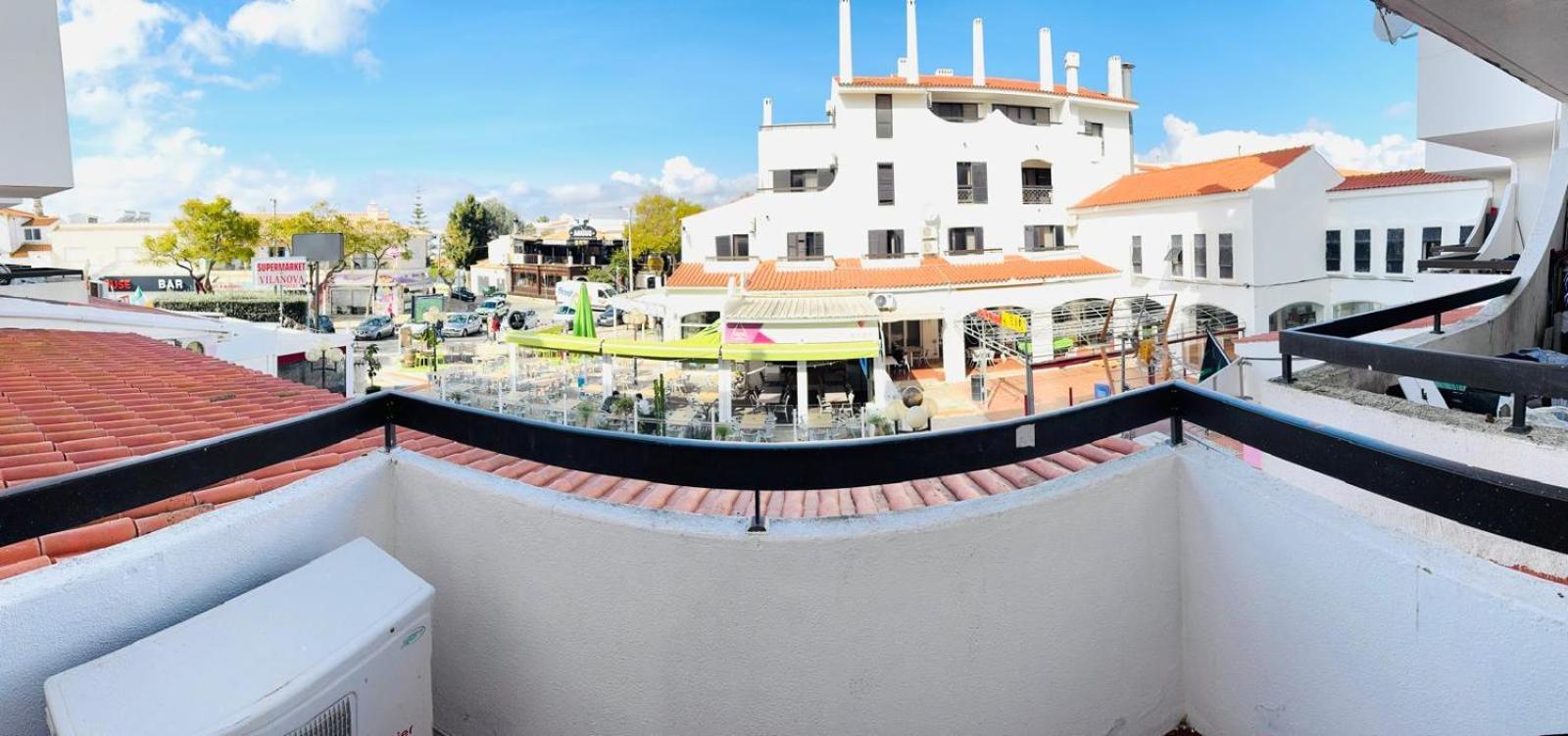 Oura Apartment Albufeira