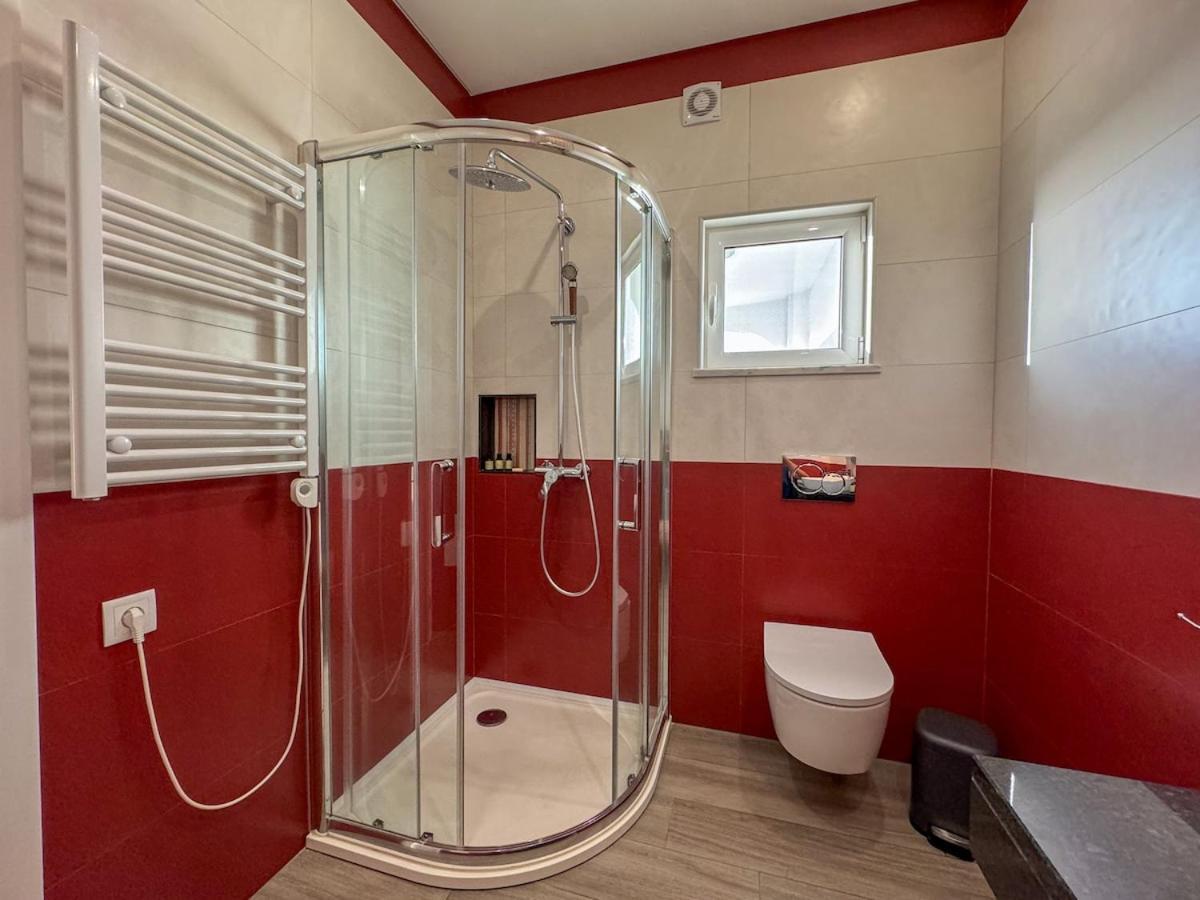 Nova En-suite Luxury, Private Pool, Sea View