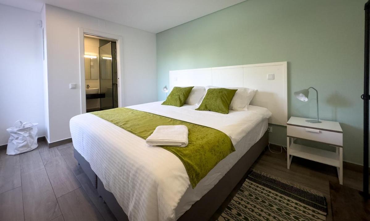 Villa Nova En-suite Luxury, Private Pool, Sea View Albufeira
