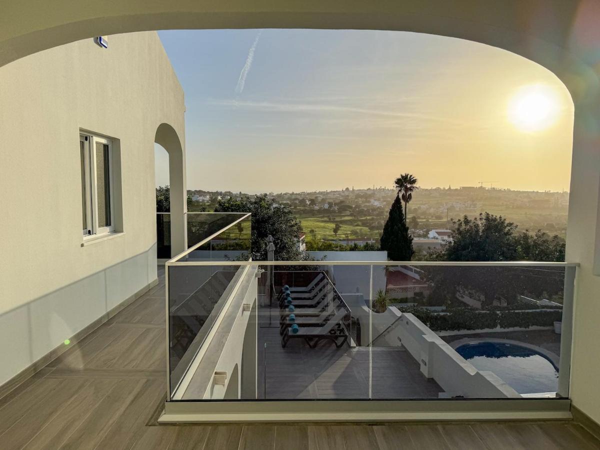 Nova En-suite Luxury, Private Pool, Sea View Villa *