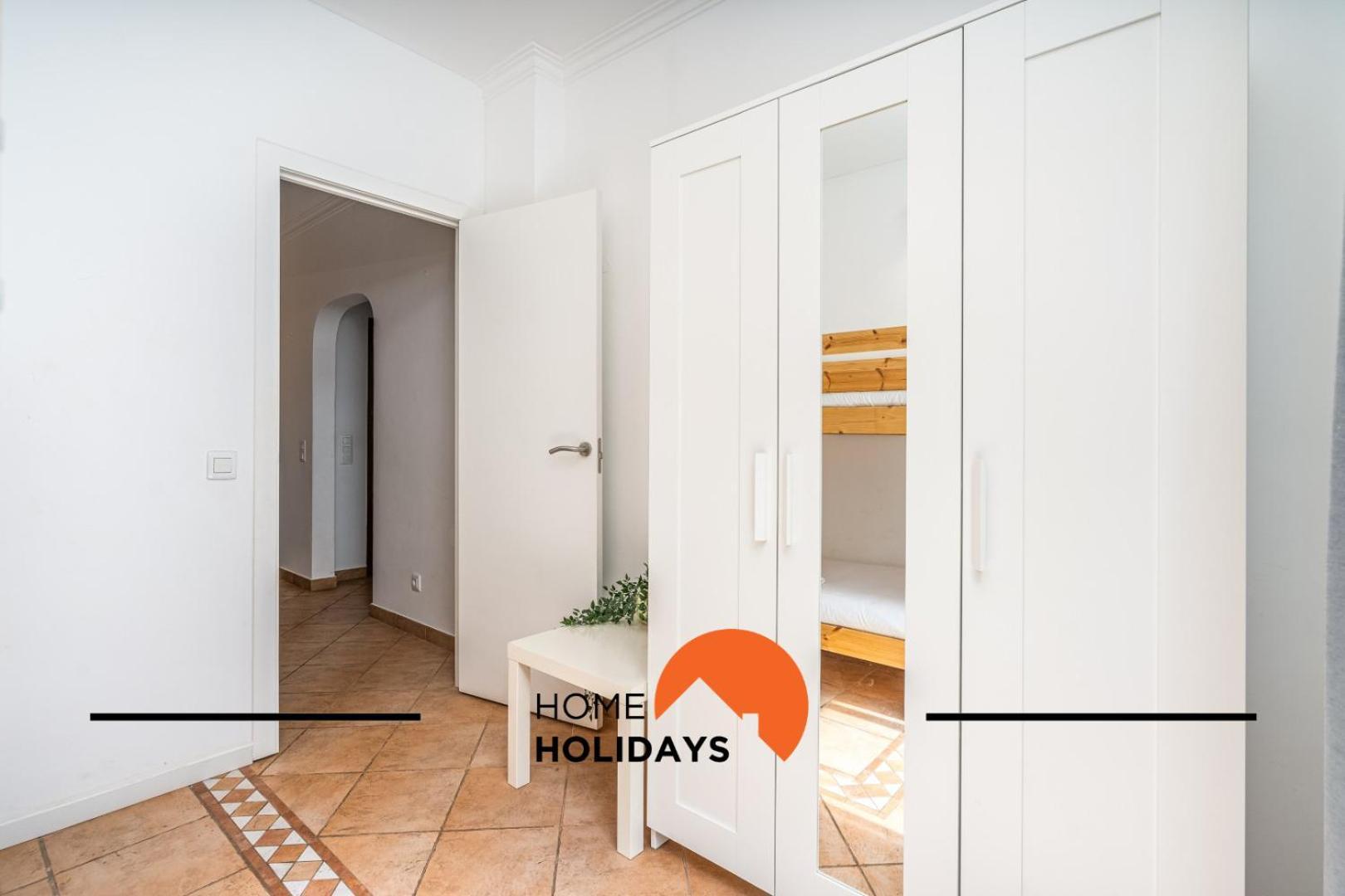 #290 Choro Azul By Holidays Apartment *