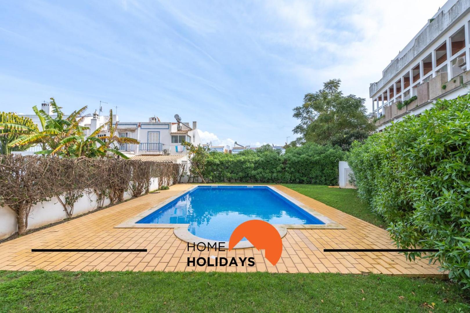 #290 Choro Azul By Holidays *
