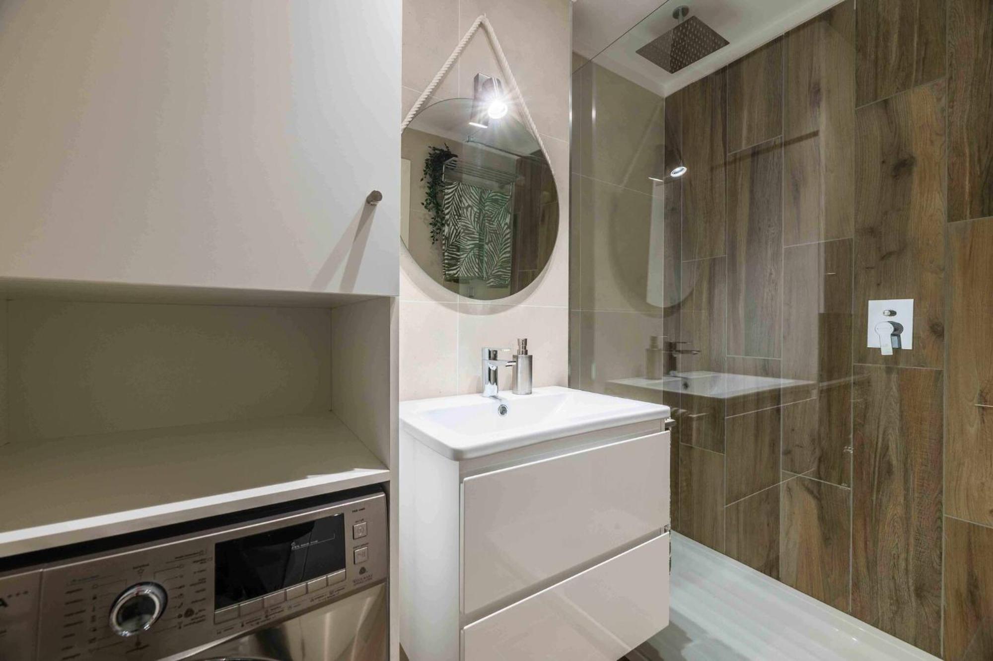Downtown 3-bedroom Luxury * Albufeira
