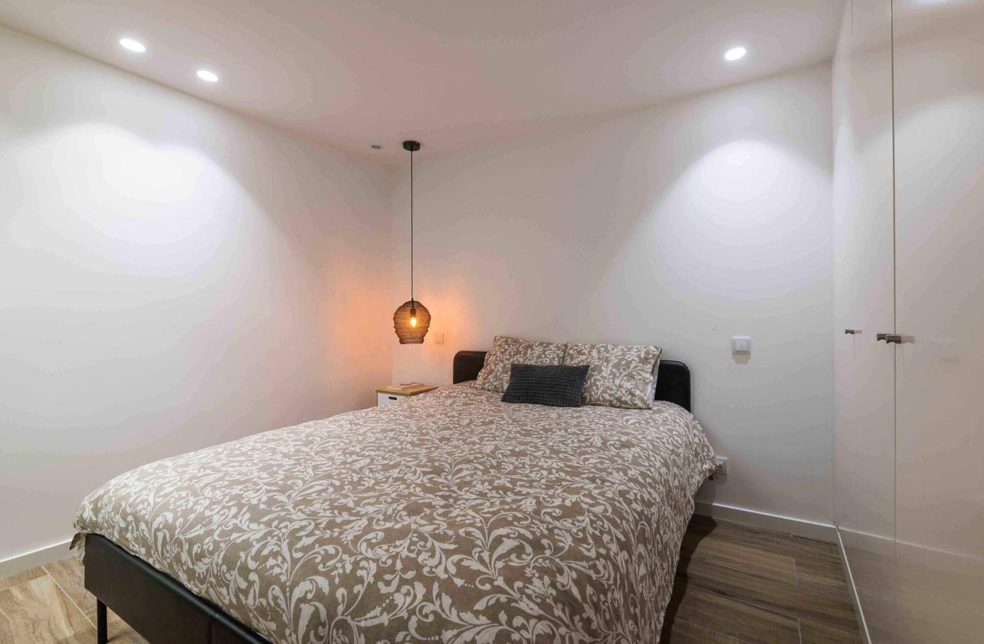 Downtown 3-bedroom Luxury Apartamento *