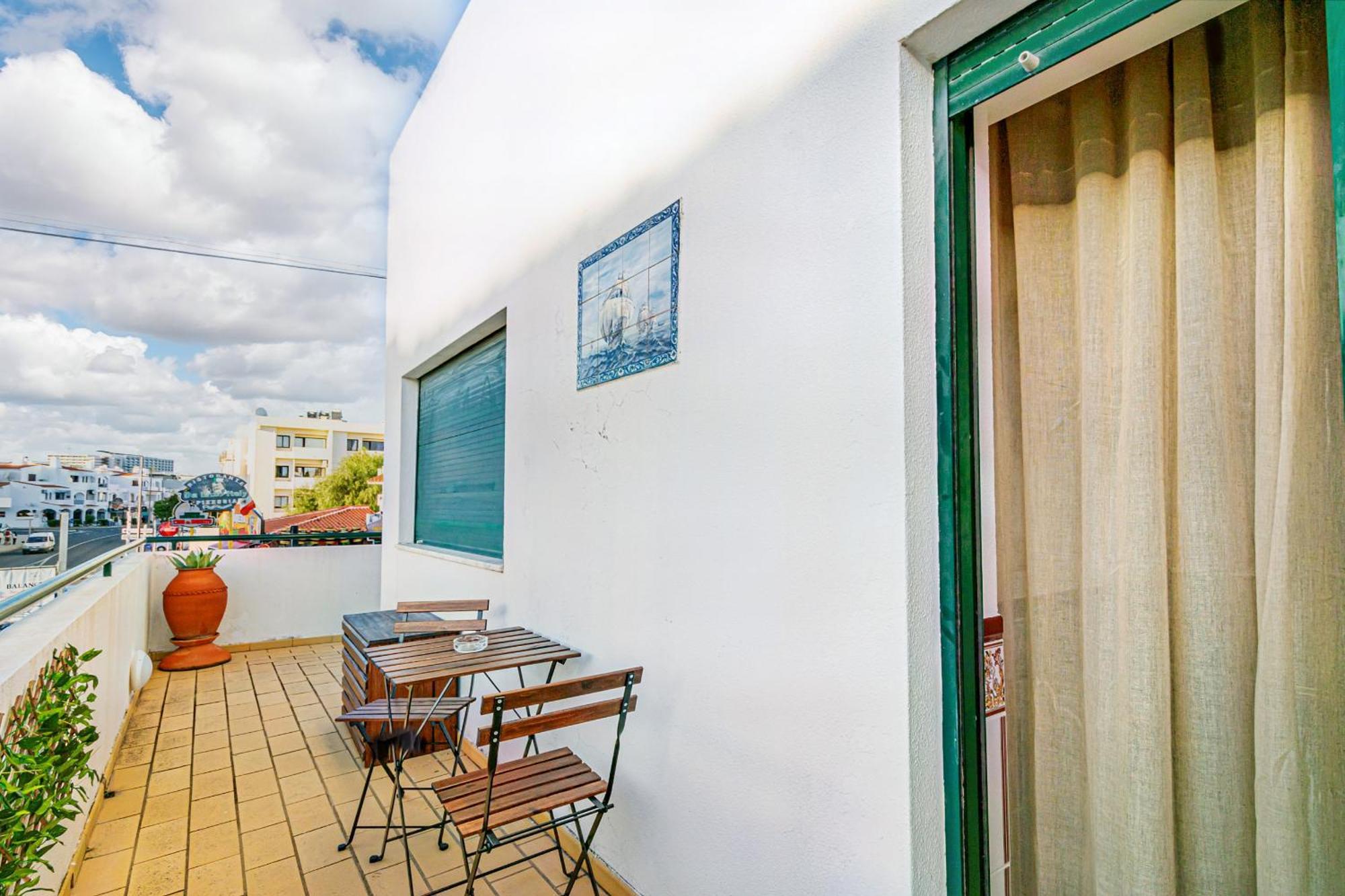 Beguest Santa Eulalia * Albufeira