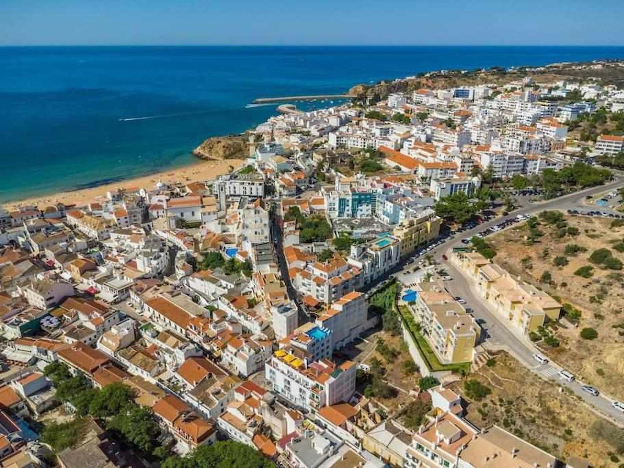 Downtown Art Flat * Albufeira