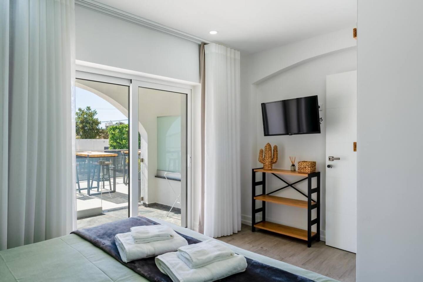Malpique Heated Pool & Jacuzzi Guest House Albufeira