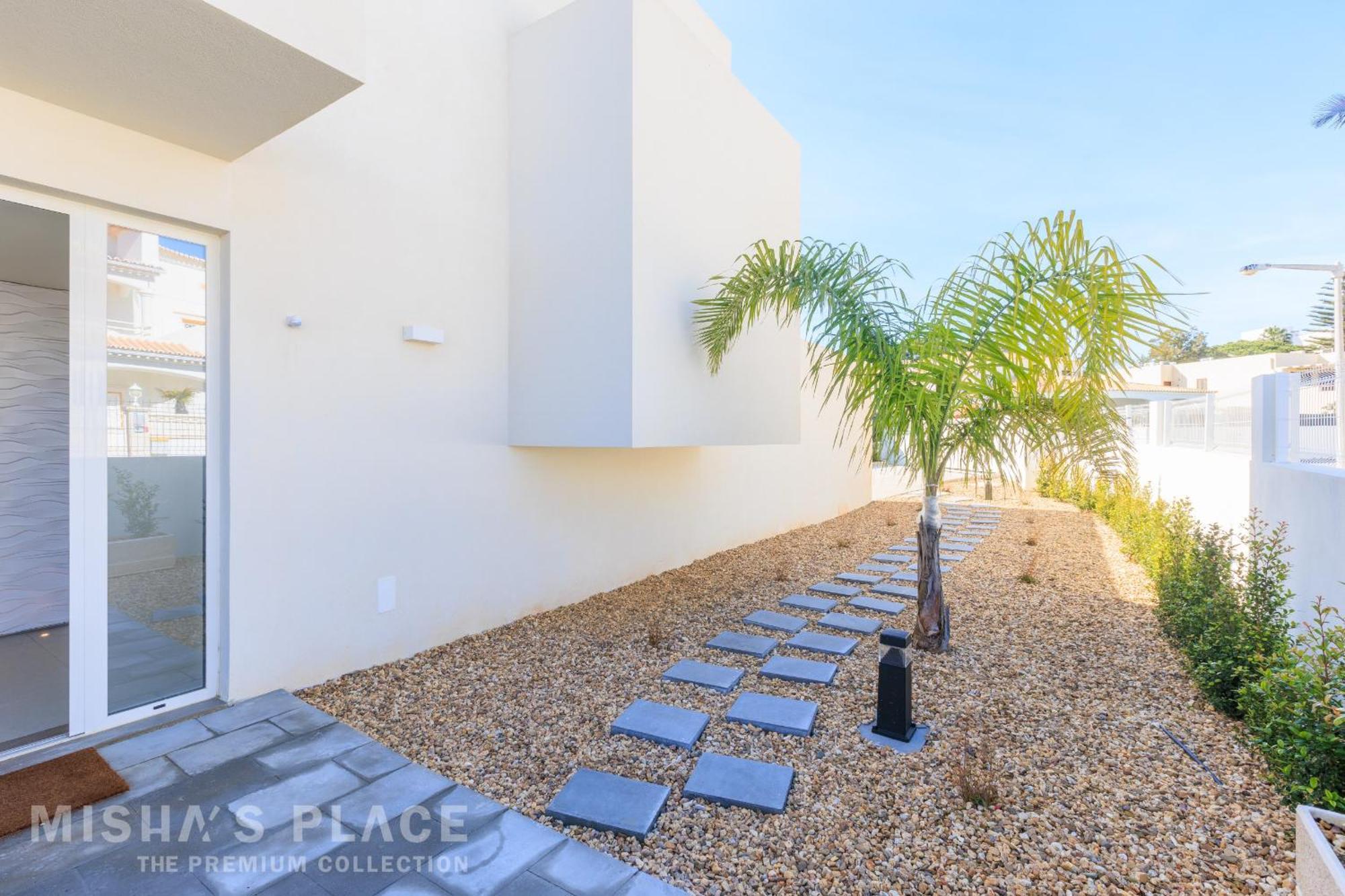 Alba - Premium By Misha's Place Villa