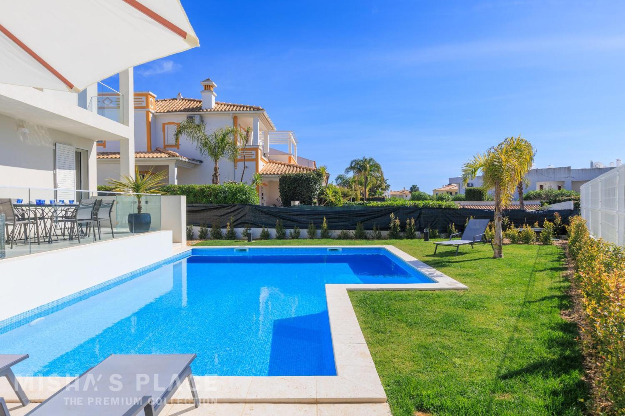 Alba - Premium By Misha's Place Albufeira