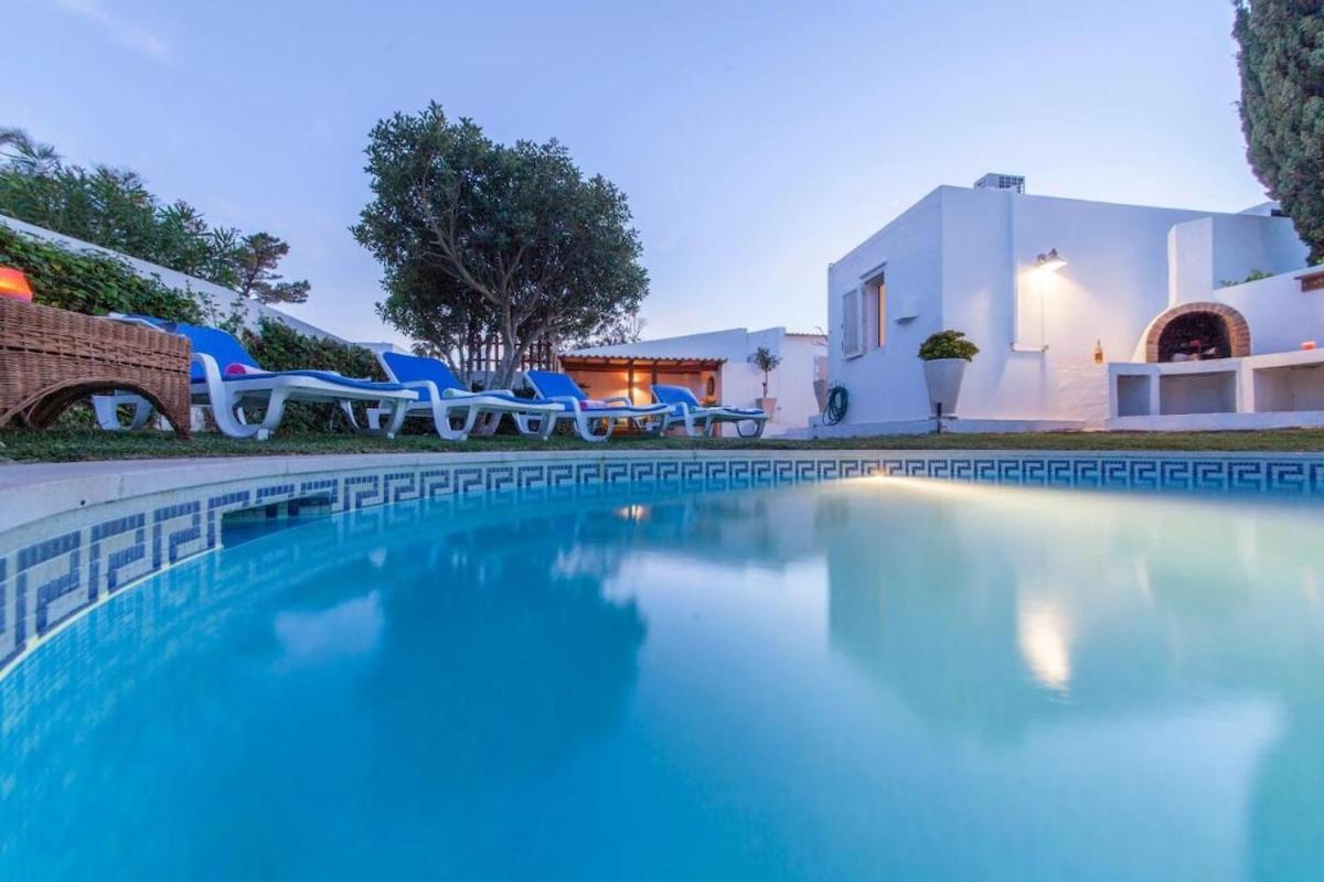 Lori, Pool, 5 Min Drive To In Albufeira