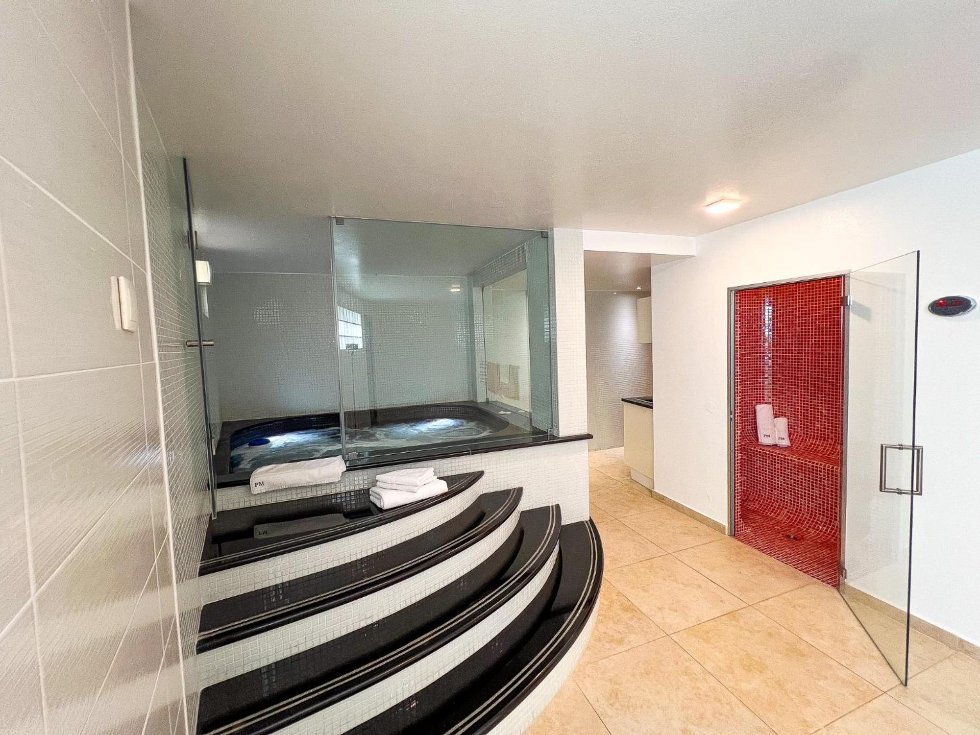 Luxury Villa, Private Heated Pool, Jacuzzi, Hammam Albufeira
