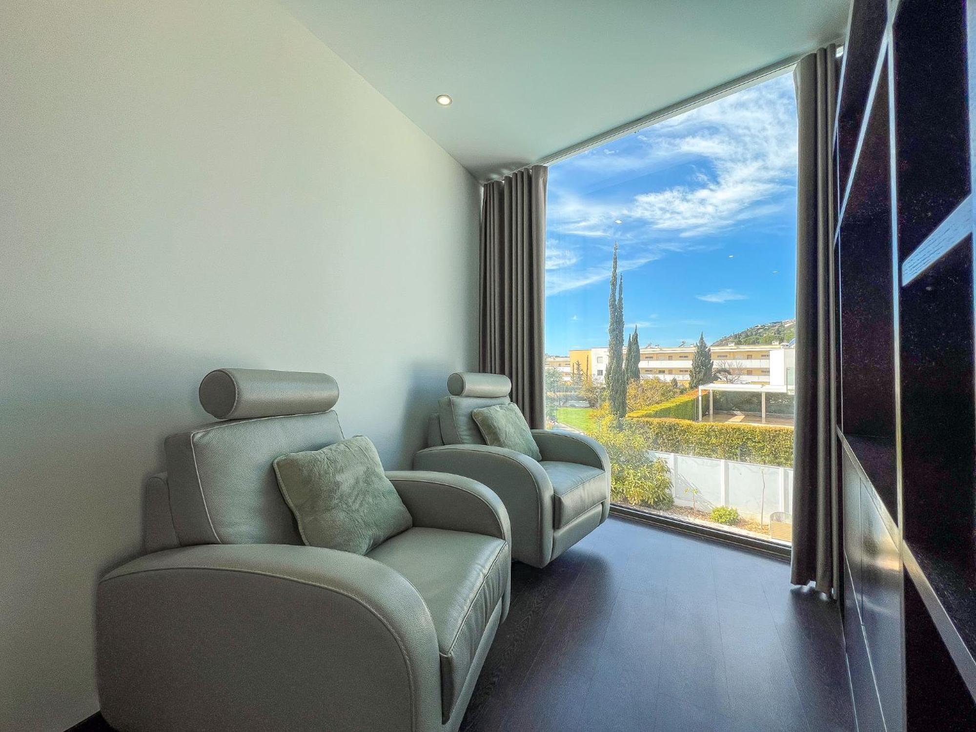 Luxury Villa, Private Heated Pool, Jacuzzi, Hammam * Albufeira