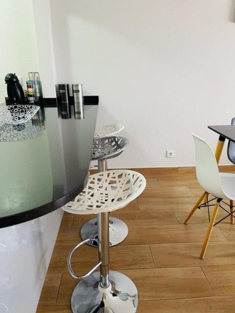 Cosy 1 Bedroom In A Center *