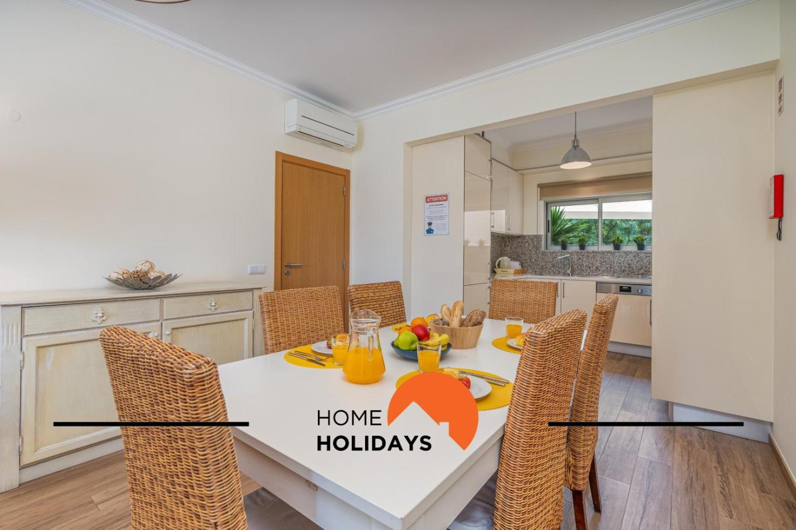 #010 Marina By Holidays * Albufeira
